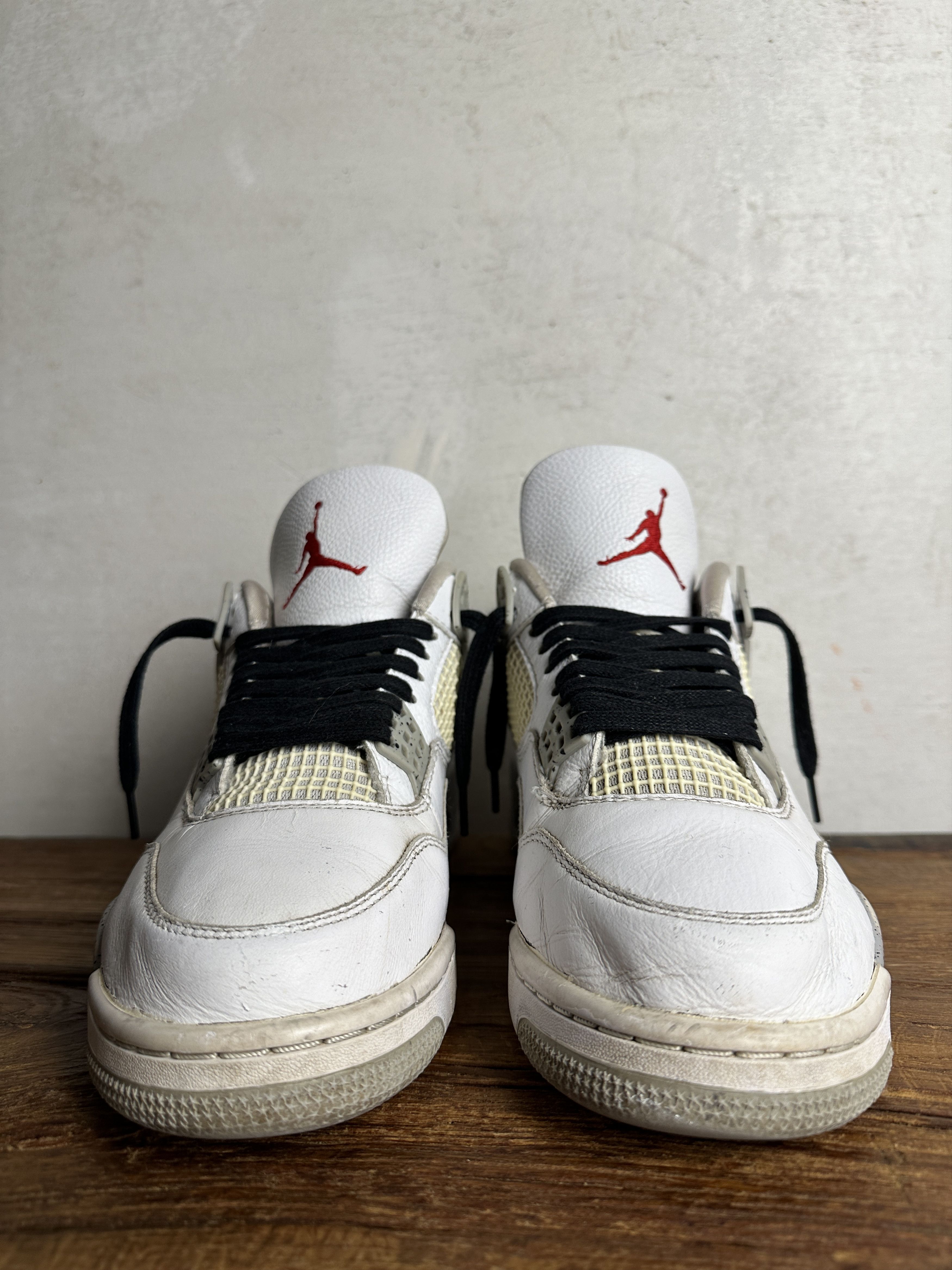Jordan Brand Air Jordan 4 Retro White Oreo 2021 Size US 9 / EU 42 - 4 Thumbnail