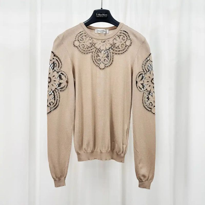 Valentino Valentino Long Sleeve Embroidered Top in Blush 0089 Size M / US 6-8 / IT 42-44 - 1 Thumbnail