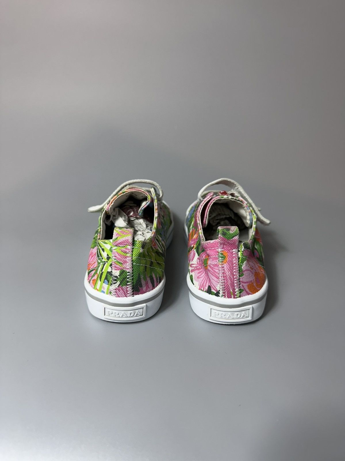 Prada Scarpe Prada Kids Low Top Cloth taglia. 32 Size US 4 / IT 34 - 5 Thumbnail