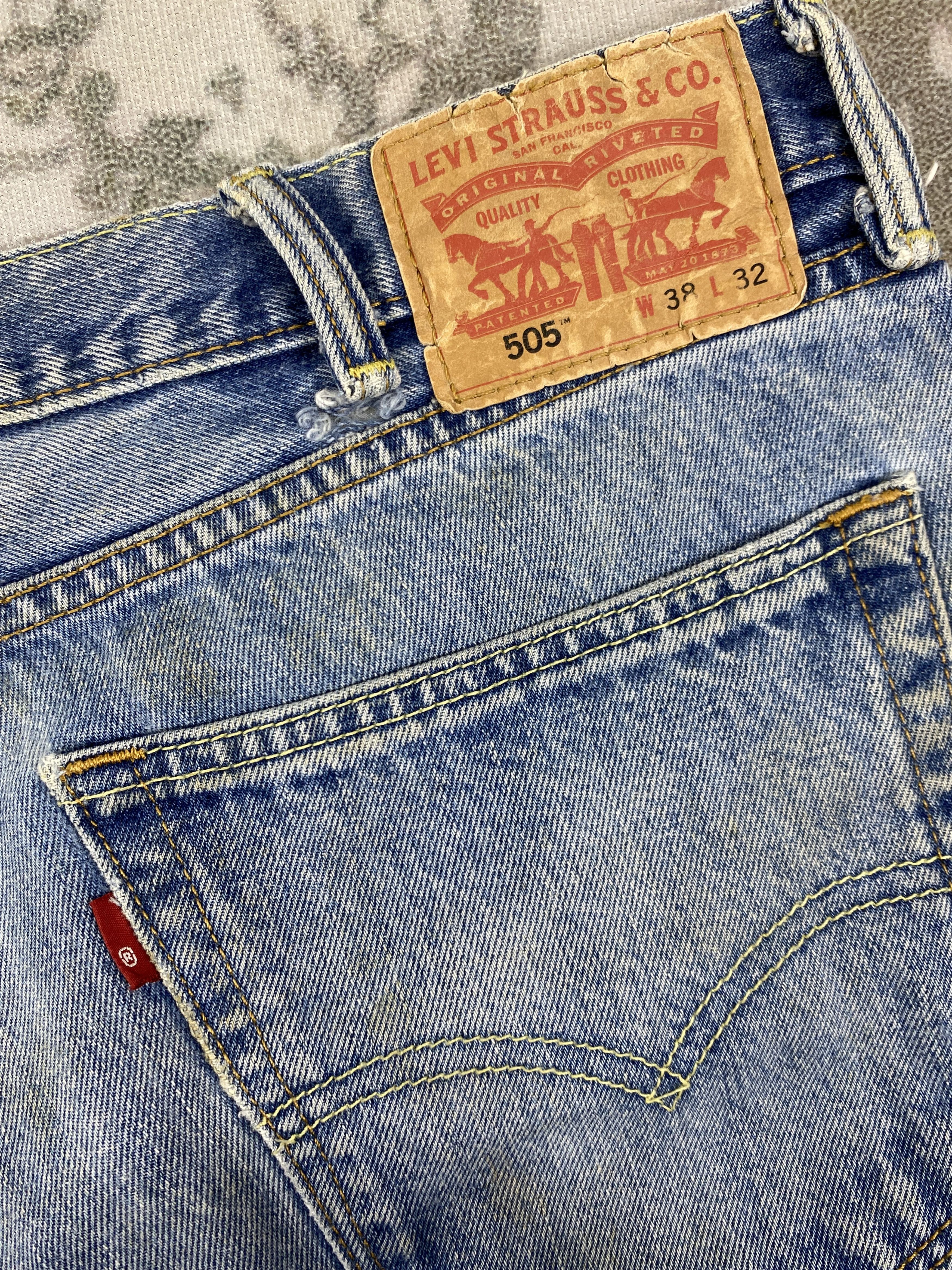 Levi's Mid Blue Wash Vintage Levi's 505 Jeans 40x31 Denim JN1907 Size US 40 / EU 56 - 13 Thumbnail
