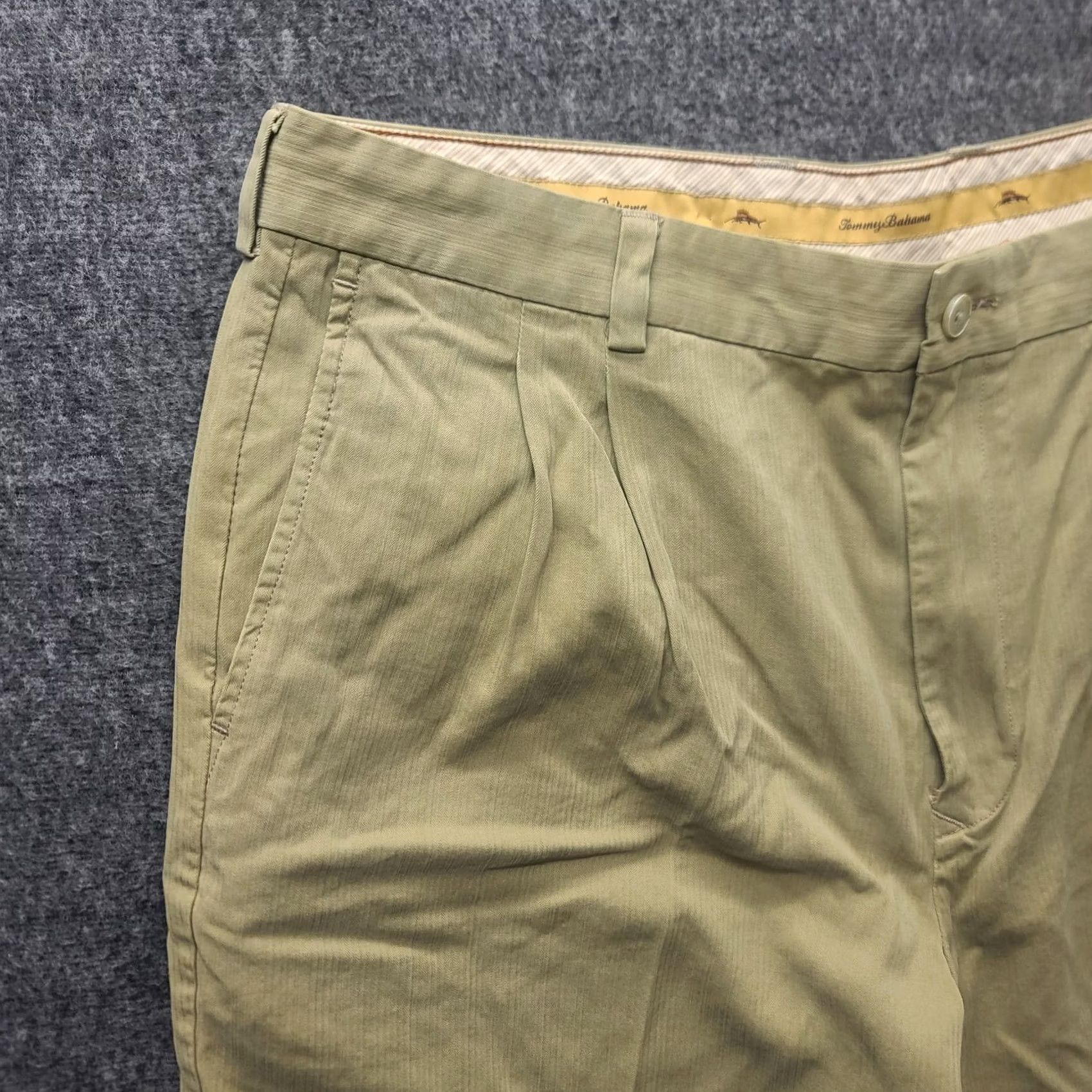 Tommy Bahama Tommy Bahama Shorts Mens 36 Regular Fit Silk Bamboo Rayon Beach Casual Beige Solid Front Pockets Size US 36 / EU 52 - 7 Thumbnail