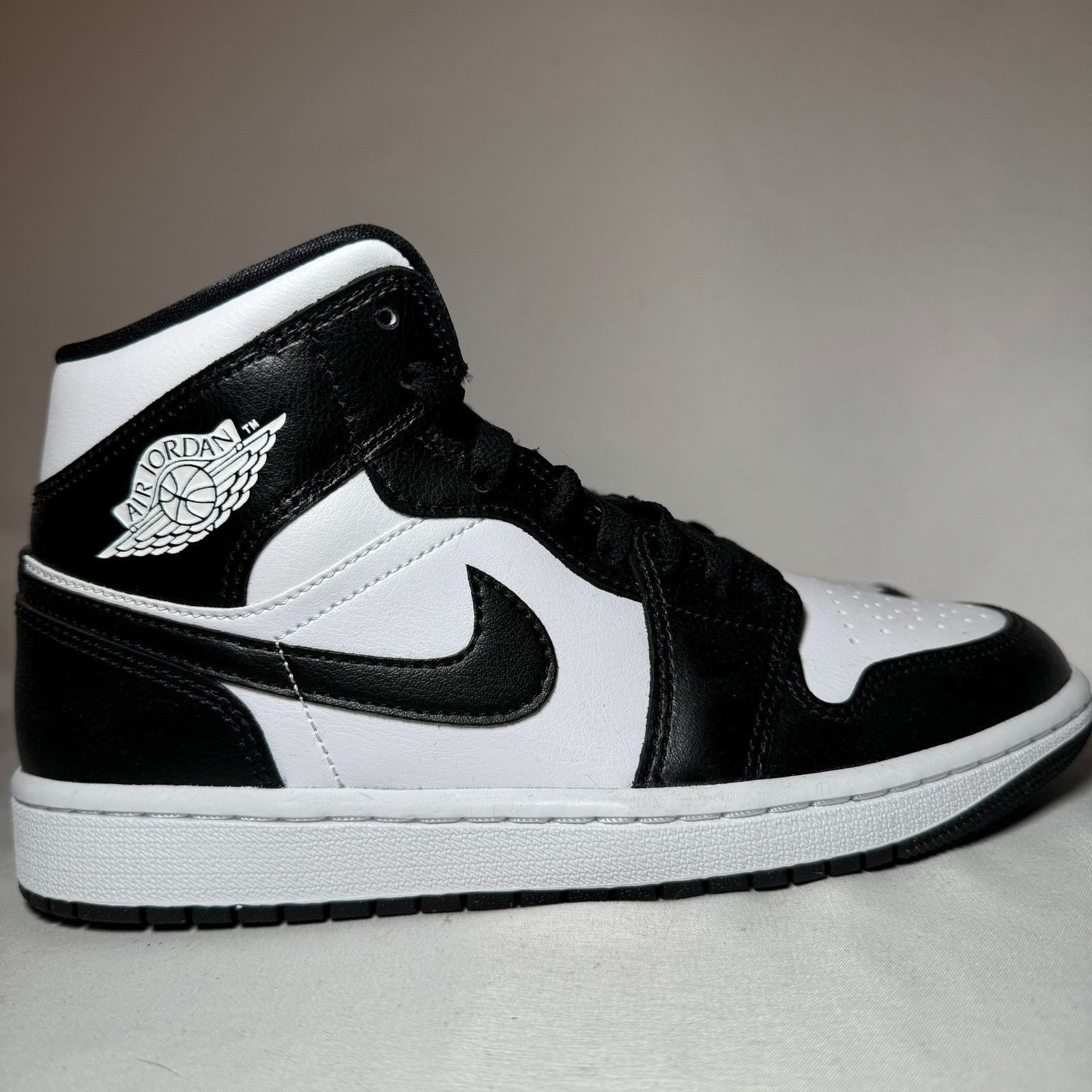 Size Wmns Nike Air Jordan Mid Panda Women's Shoes