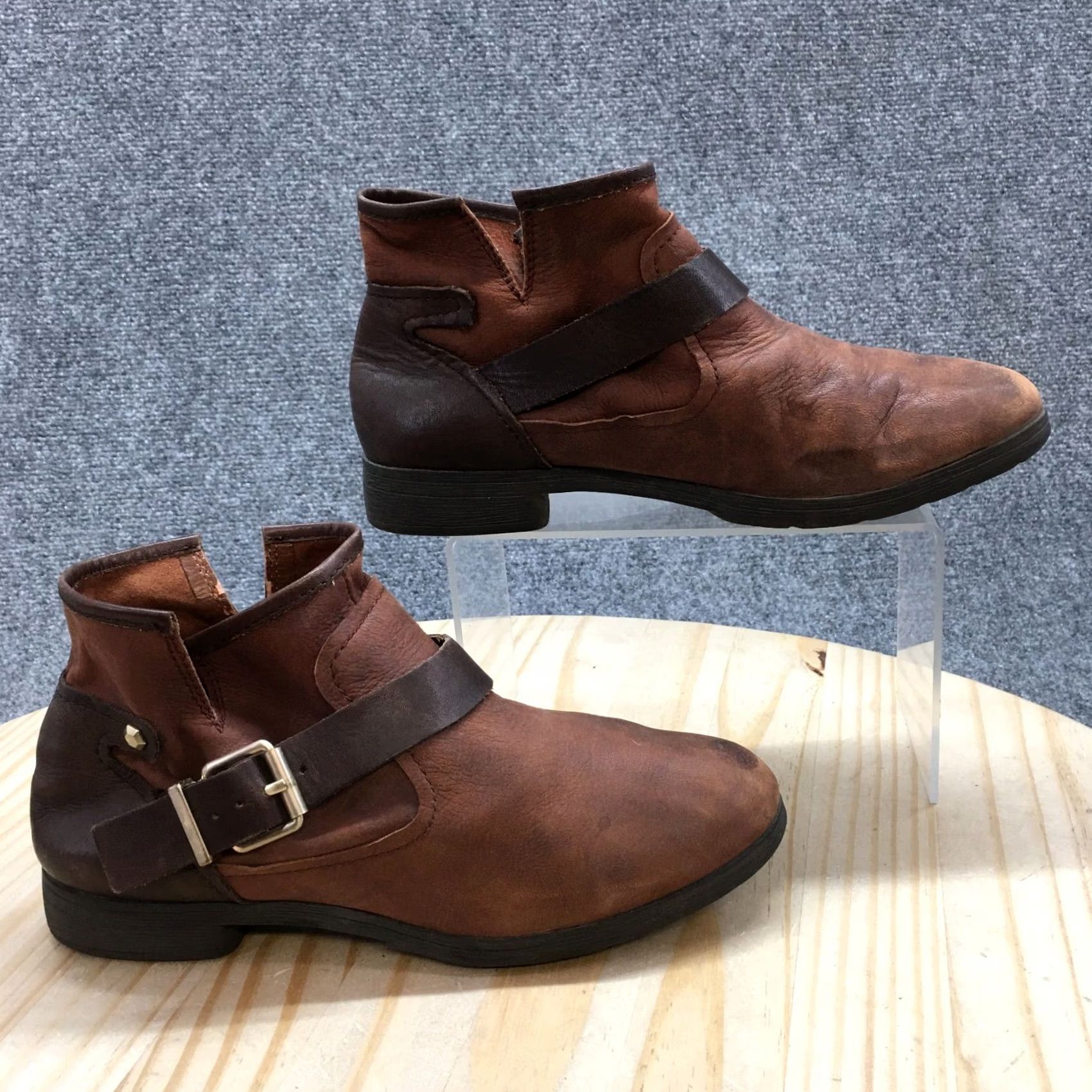 BCBGeneration BCBGeneration Ankle Boots Womens 8.5B Brown Round Toe Slip On Casual Leather Shoes Size US 9 / IT 39 - 2 Thumbnail