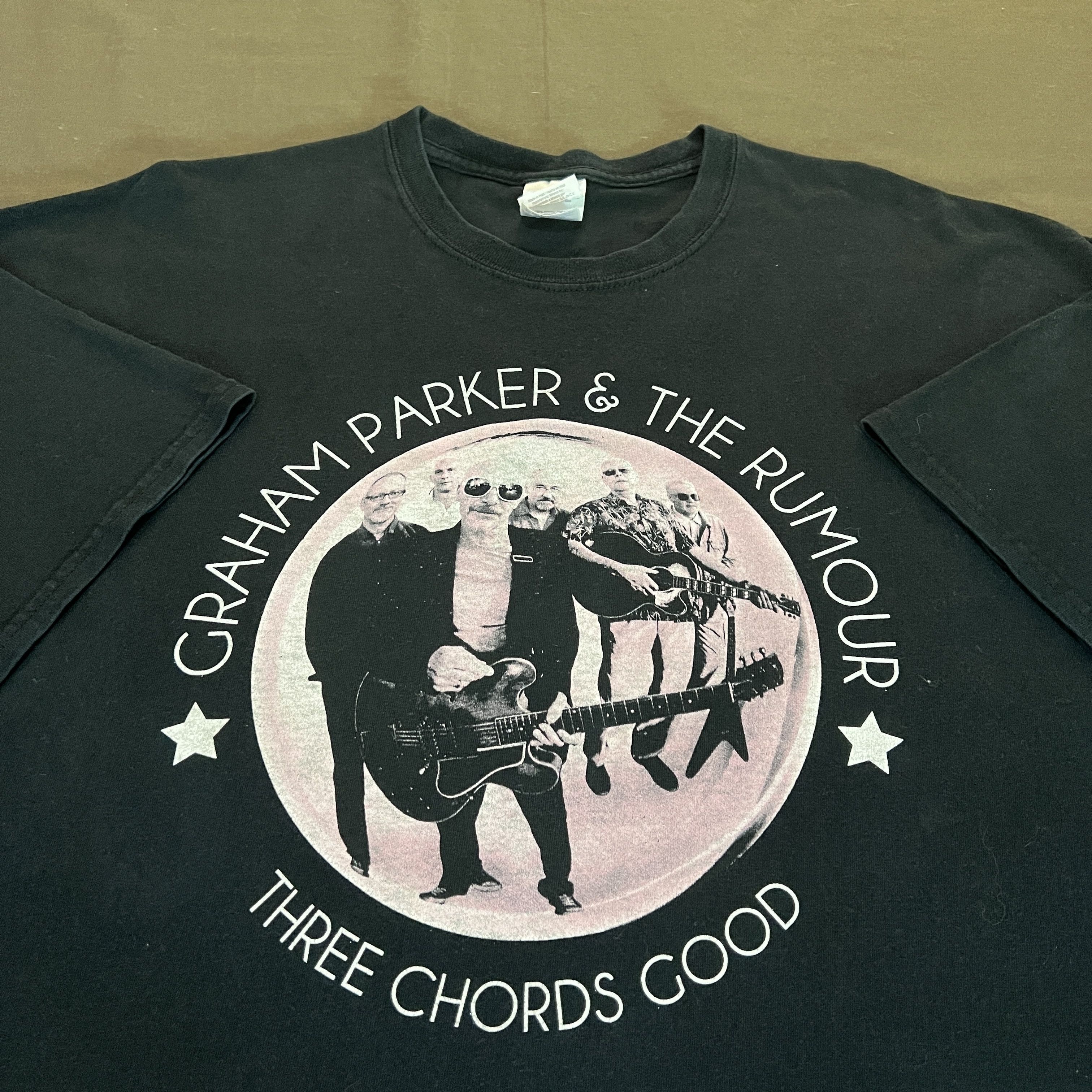 Band Tees Graham Parker & The Rumour Three ChordsGood Tee 2XL New wave Size US XXL / EU 58 / 5 - 1 Thumbnail
