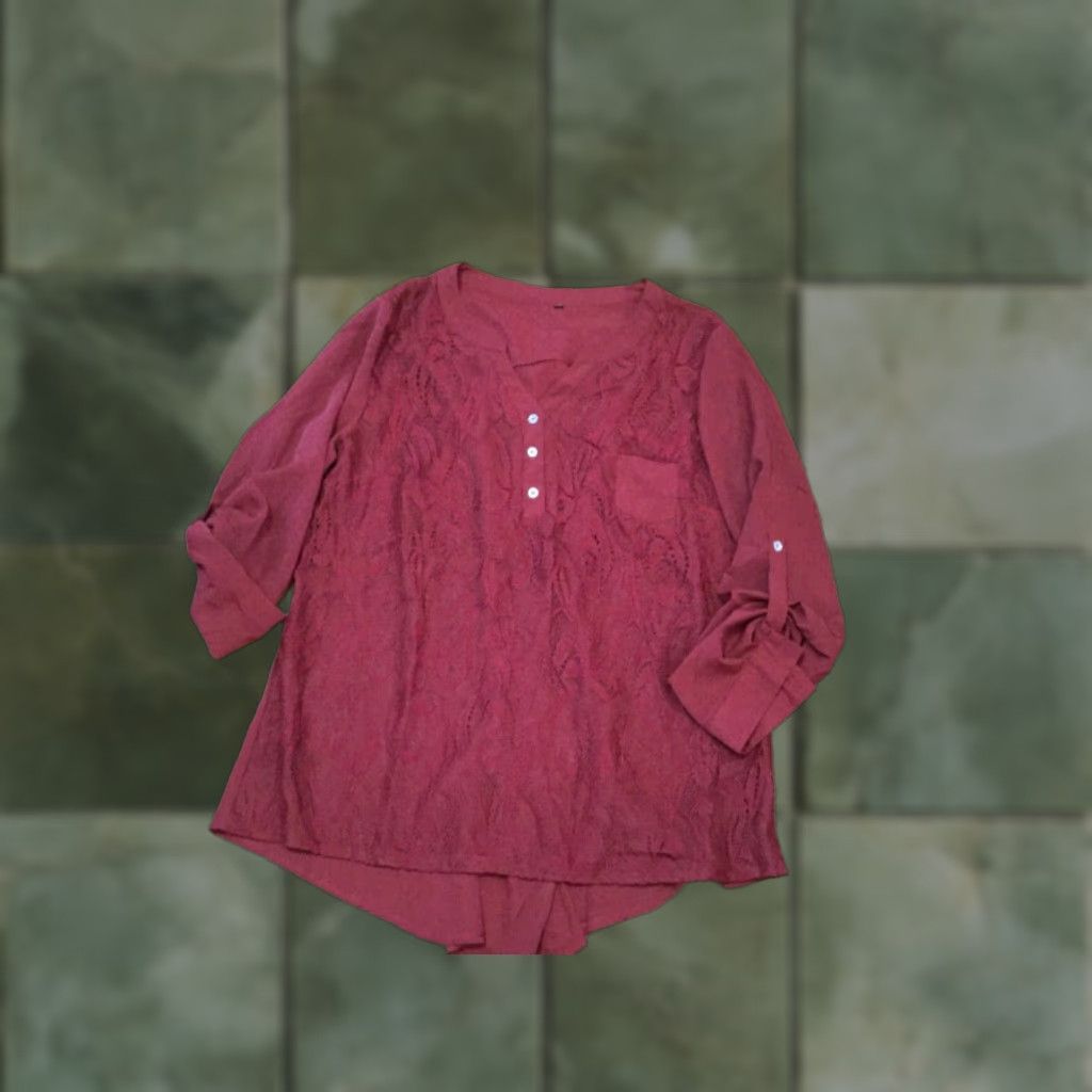 Vintage VINTAGE Plus Size Burgundy Shirt Women 2XL Casual Collared 3/4 Sleeve Lace Front Button Fitted Back Size XXL / US 16-18 / IT 52-54 - 1 Thumbnail