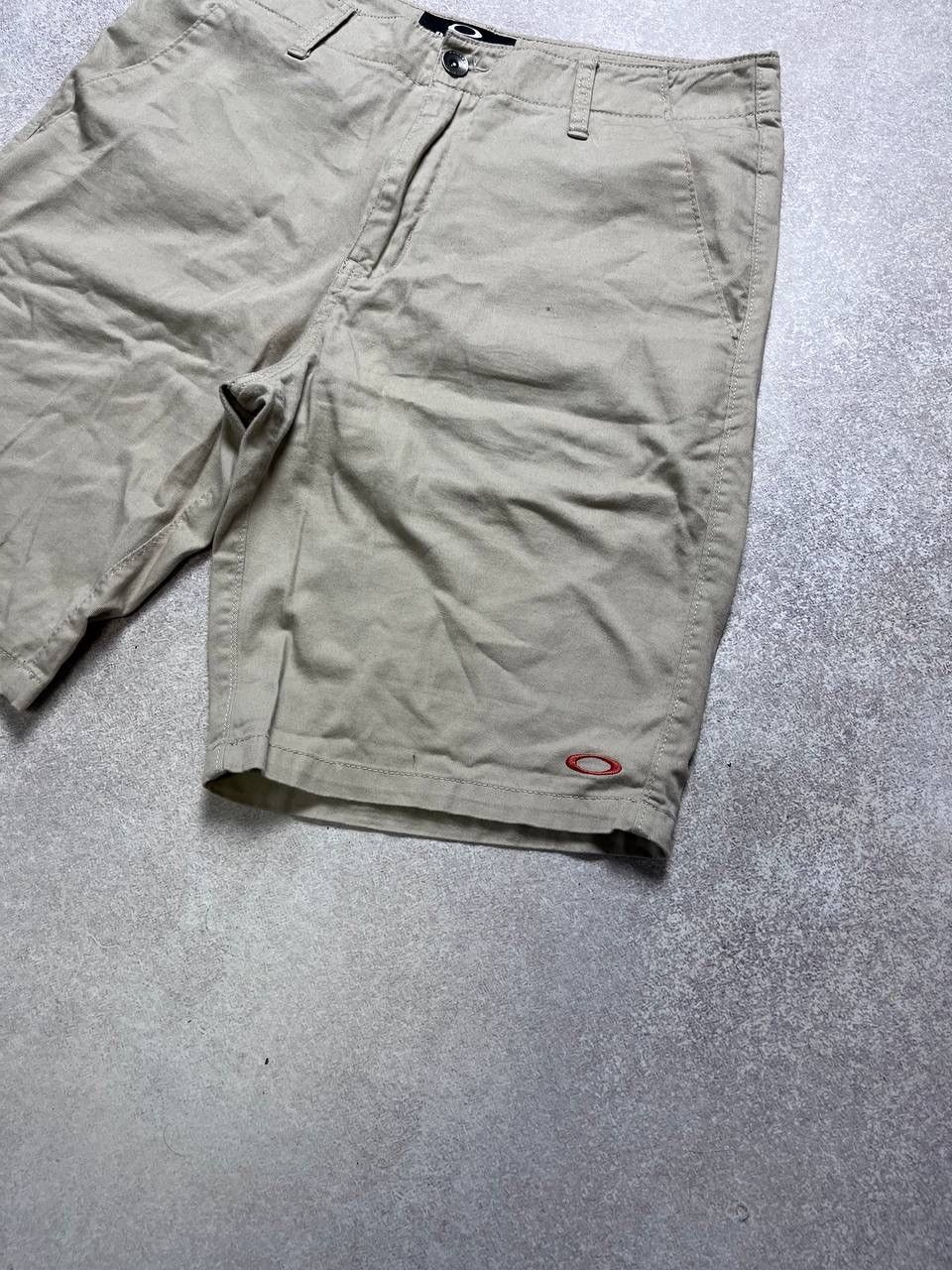 Oakley Vintage Oakley Cargo Baggy Shorts Jorts 33 Size US 33 - 4 Thumbnail