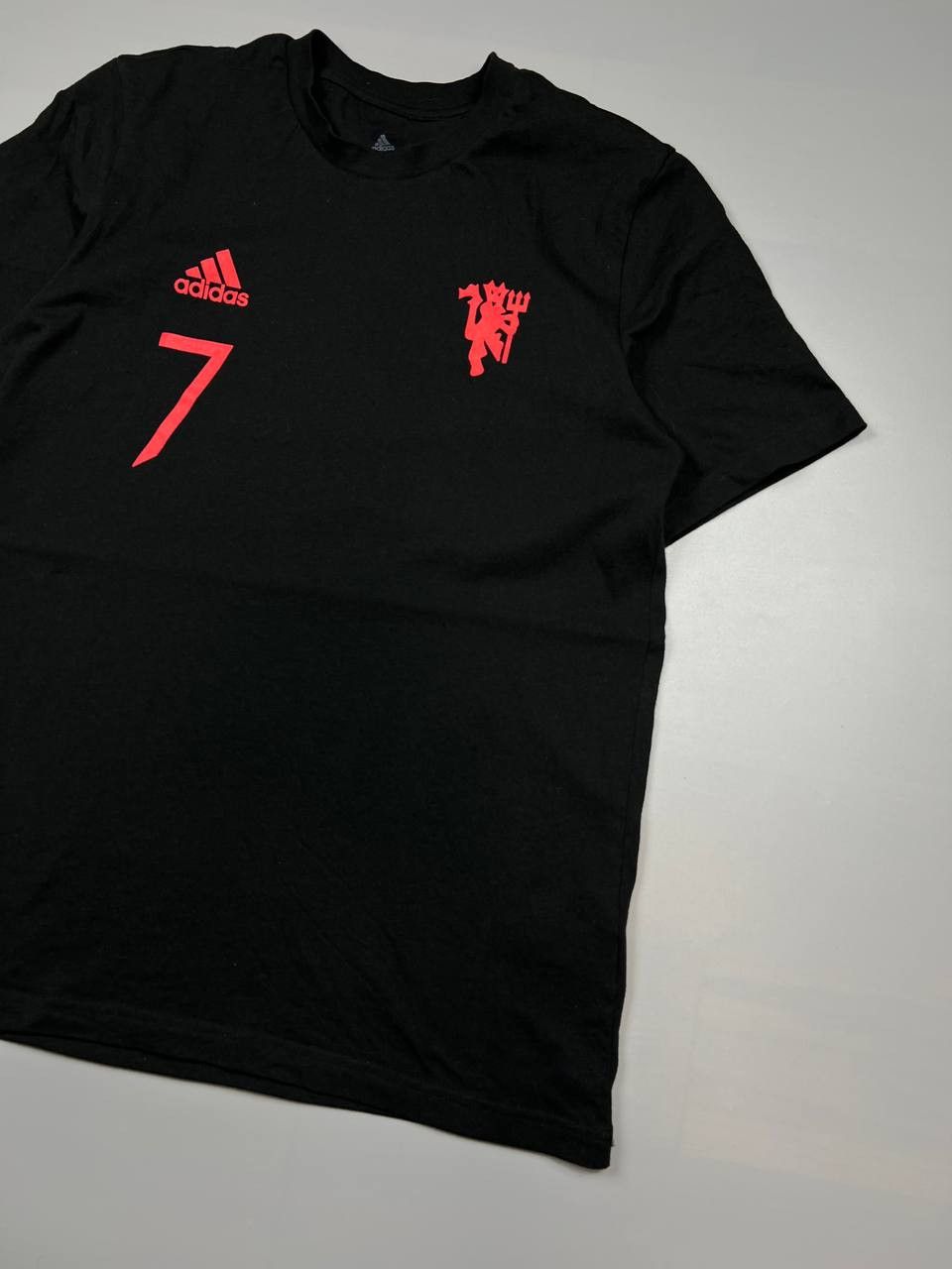 Adidas Adidas Cristiano Ronaldo Manchester United T-shirt Size US S / EU 44-46 / 1 - 3 Thumbnail