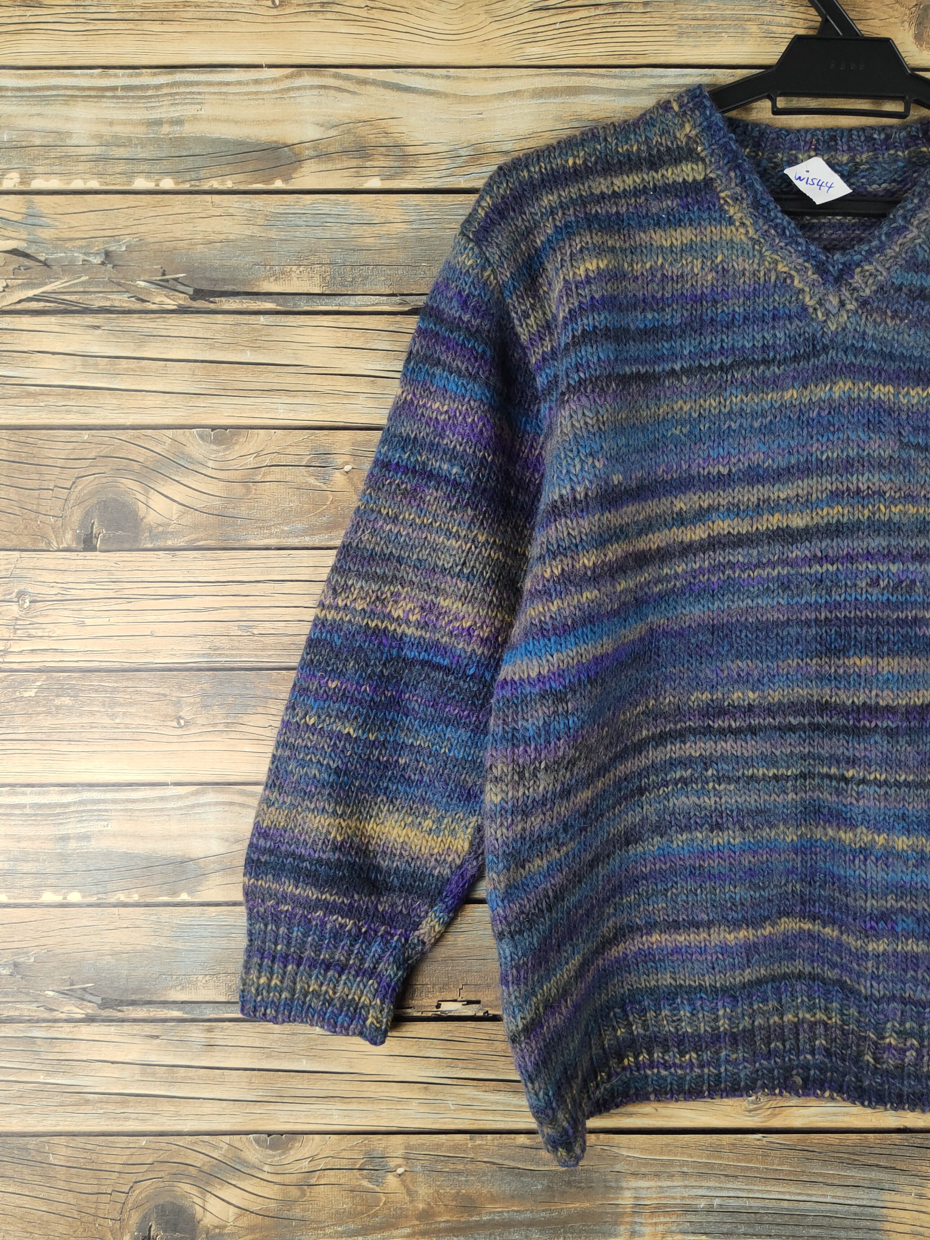 Vintage Japanese Brand Blue Purple Knitwear Sweatshirts #W1544 Size US S / EU 44-46 / 1 - 3 Thumbnail