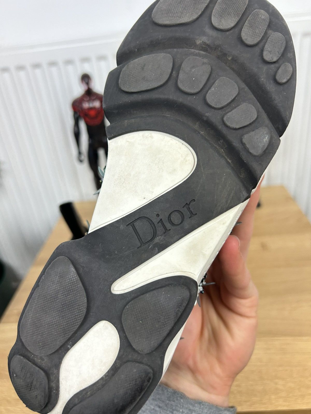 Dior Christian Dior Mesh Embellished sneaker Size US 6 / IT 36 - 12 Thumbnail