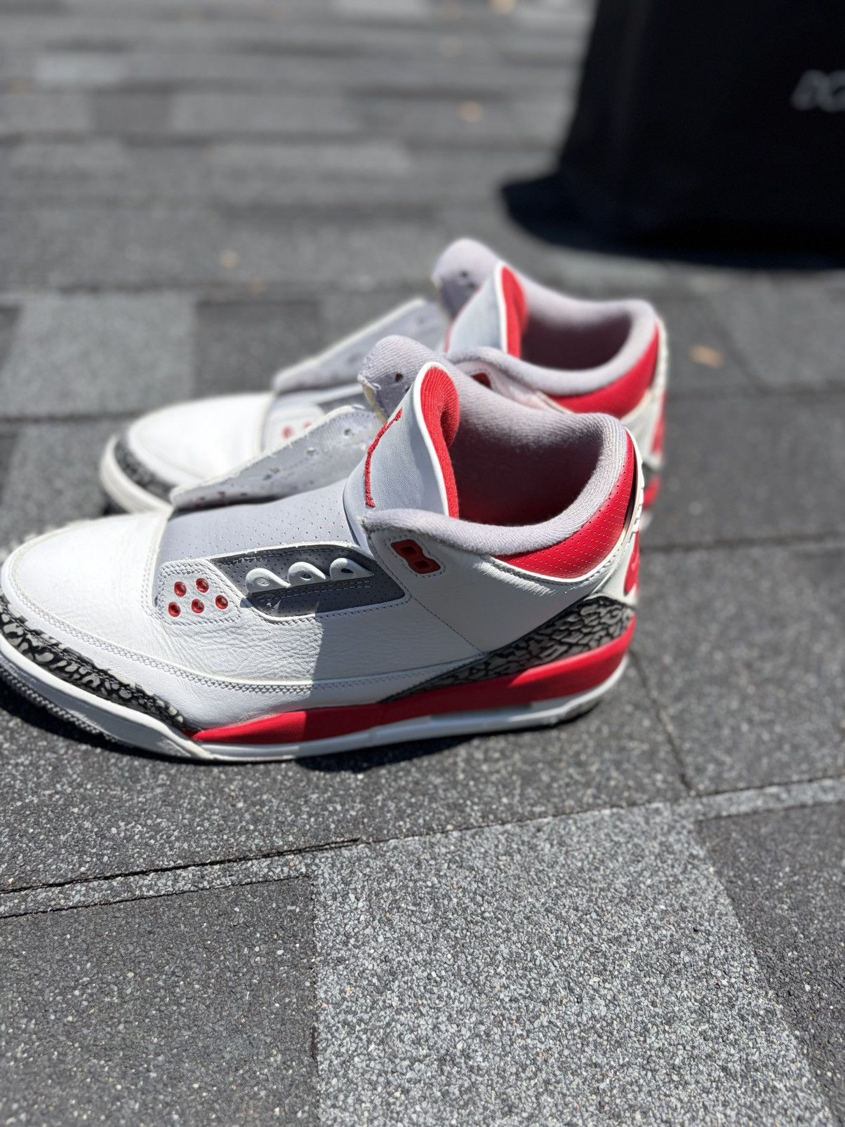 Jordan Brand Jordan “Fire Red” 3 Size US 9.5 / EU 42-43 - 2 Thumbnail