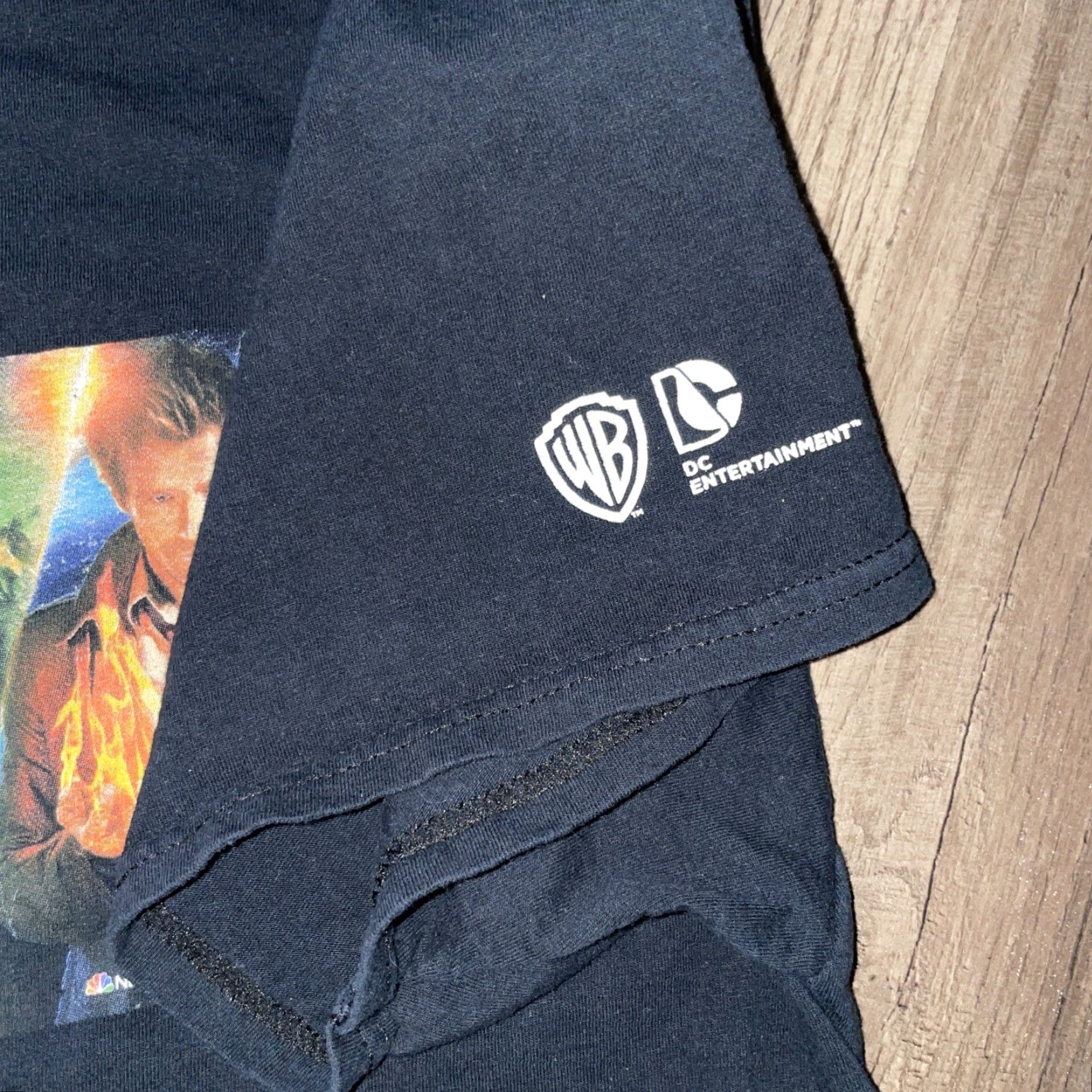 Arrow VINTAGE The CW SC Comics Line Up T-Shirt XL Black The Flash Gotham Arrow Mens XL Black Comics Size US XL / EU 56 / 4 - 4 Thumbnail