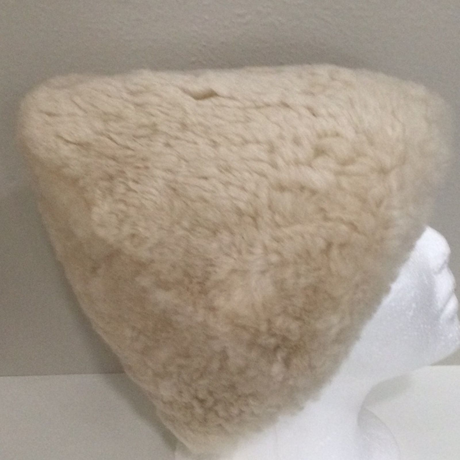 Other Fuzzy Cream Soft With A Satin Lining Winter Hat Size ONE SIZE - 4 Thumbnail