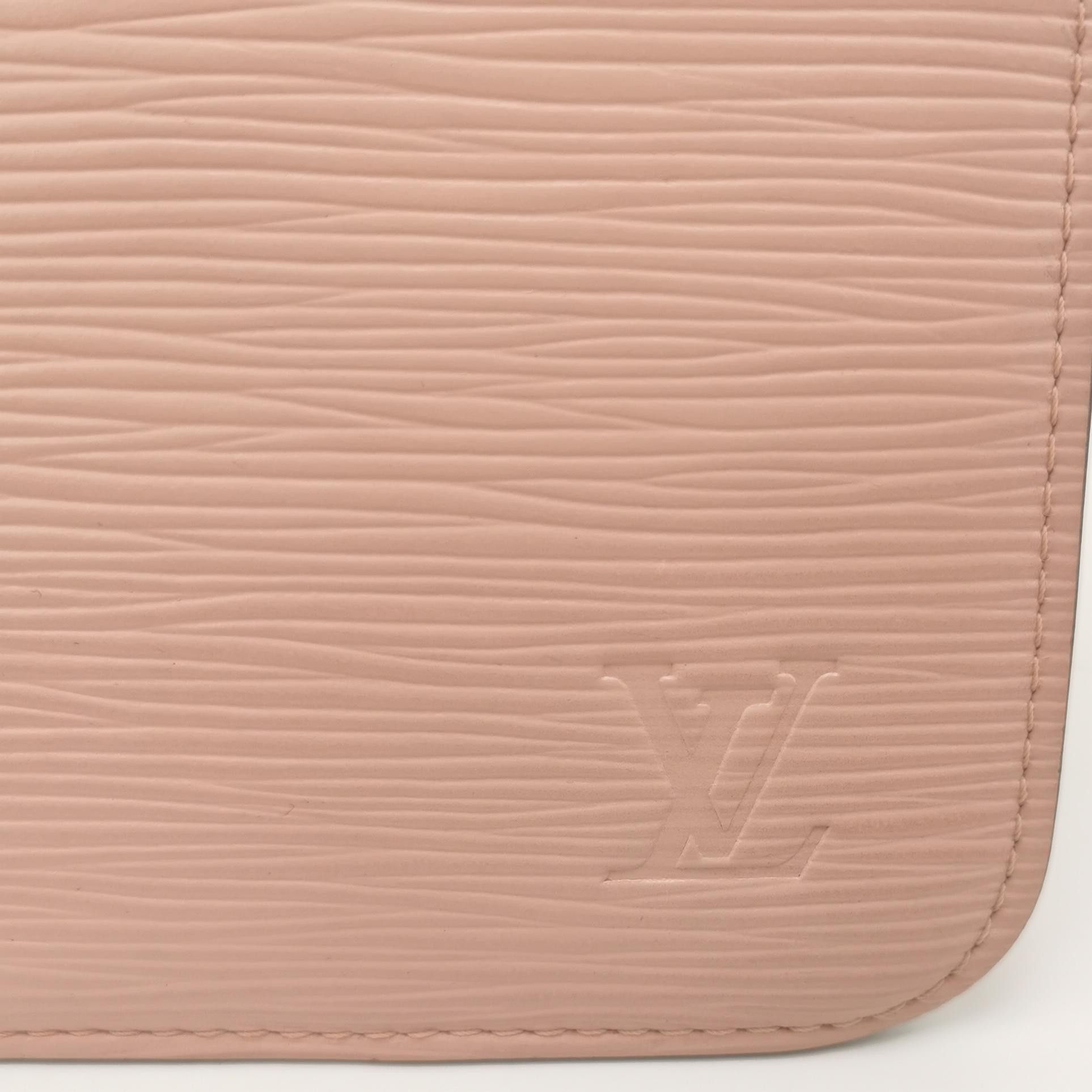 Louis Vuitton Louis Vuitton (LV) Cowhide Embossed Logo Water Ripple Zippe Size ONE SIZE - 3 Thumbnail