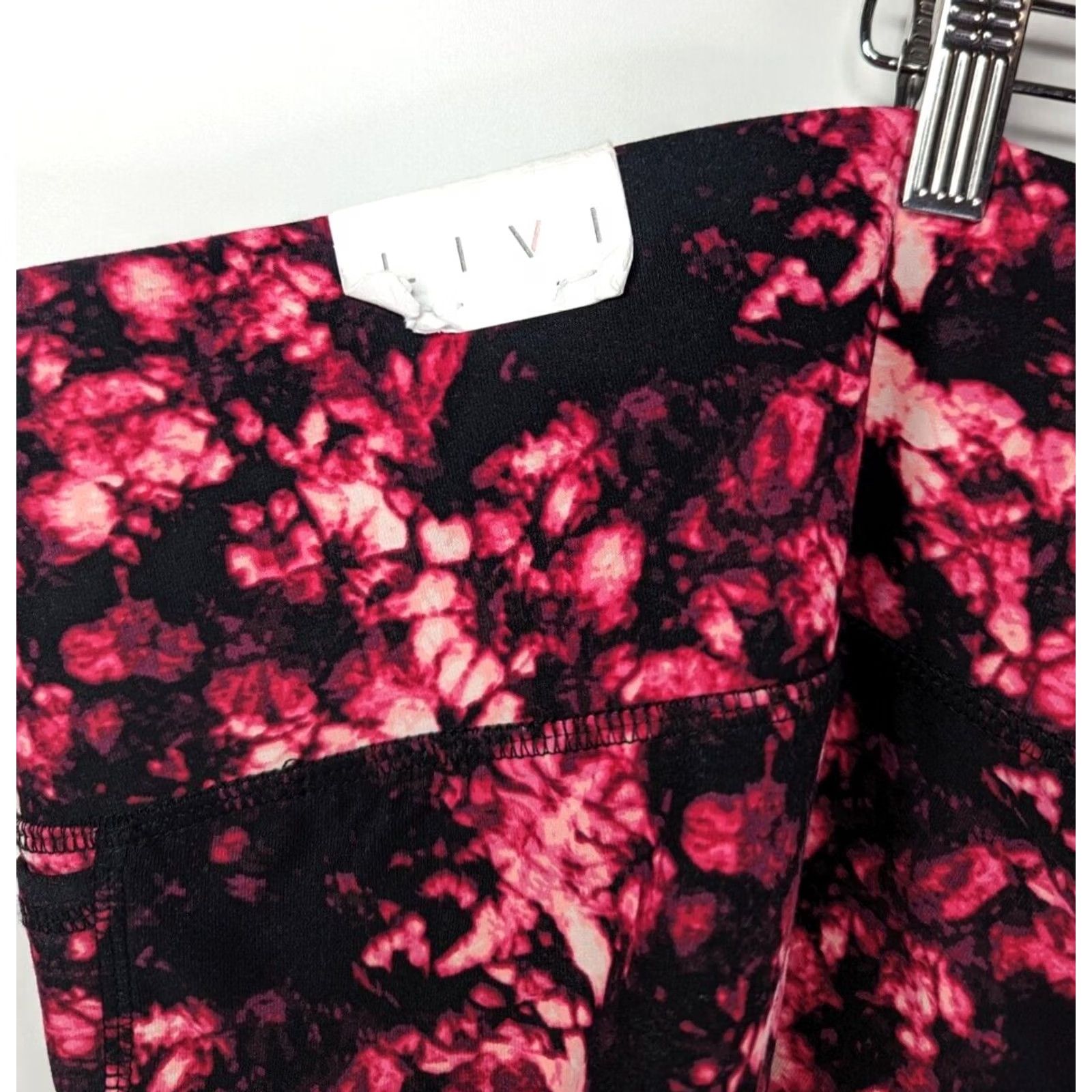 Vintage LIVI Active High-Rise Wicking Shibori Legging 38/40 Red Women Plus XS-Plus? 38/40 Size 26" / US 2 / IT 38 - 4 Thumbnail