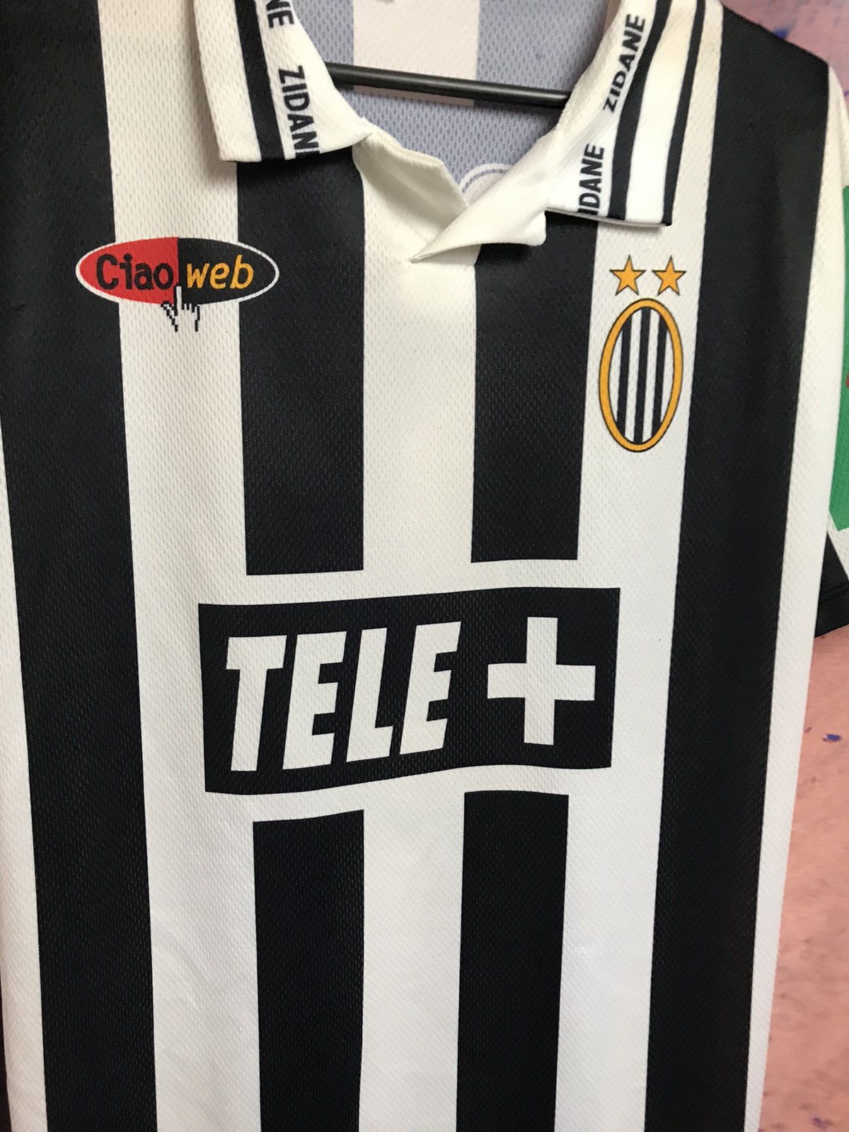 Vintage Juventus Zinedine Zidane bootleg vintage soccer jersey Size US L / EU 52-54 / 3 - 3 Thumbnail