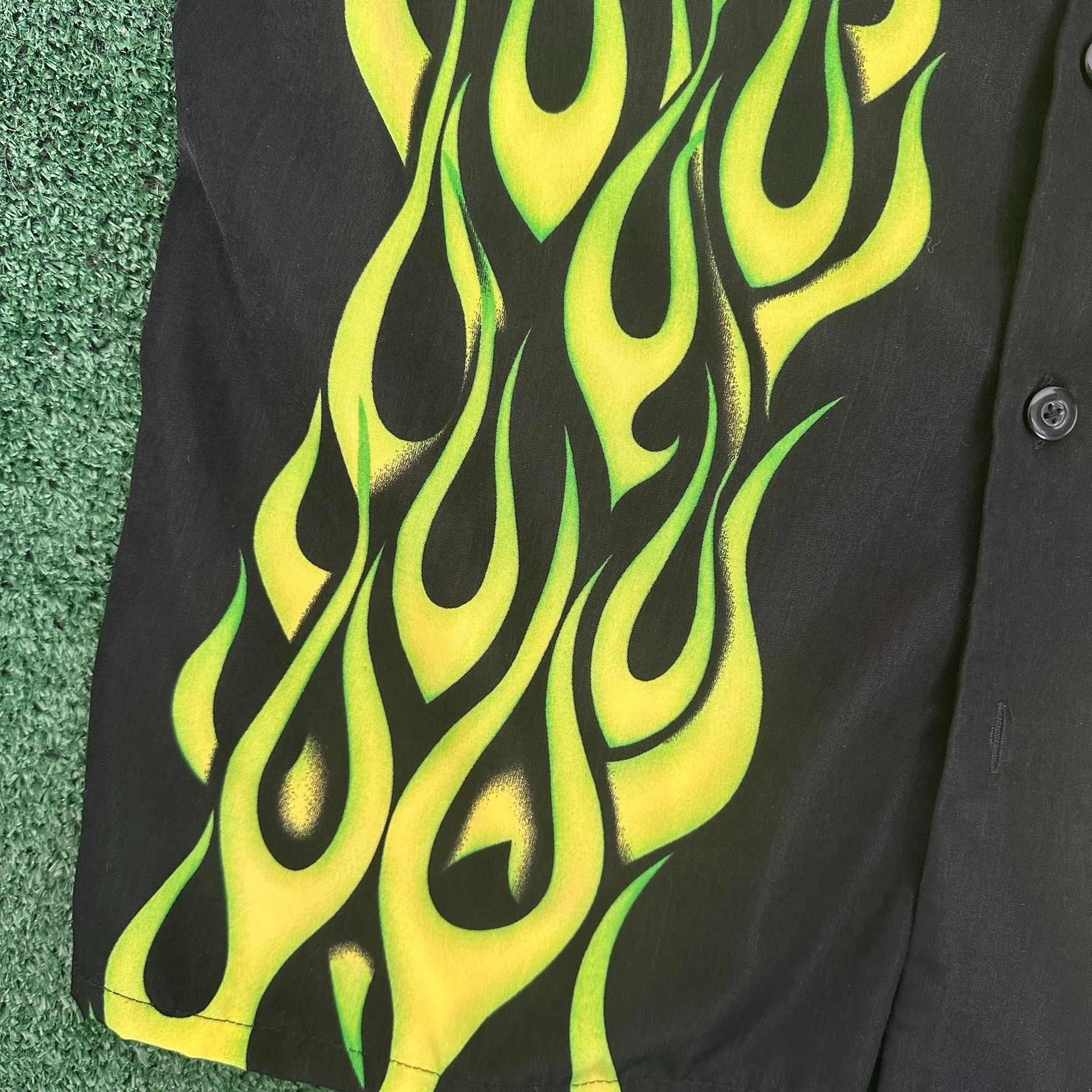 Vintage Vintage Y2K Sapphire Lounge Neon Flame Shirt Cyber Goth Skat Size US M / EU 48-50 / 2 - 2 Thumbnail