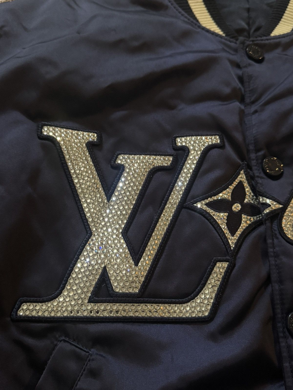 Louis Vuitton Louis Vuitton X Pharrell nylon jacket Size US XL / EU 56 / 4 - 3 Thumbnail