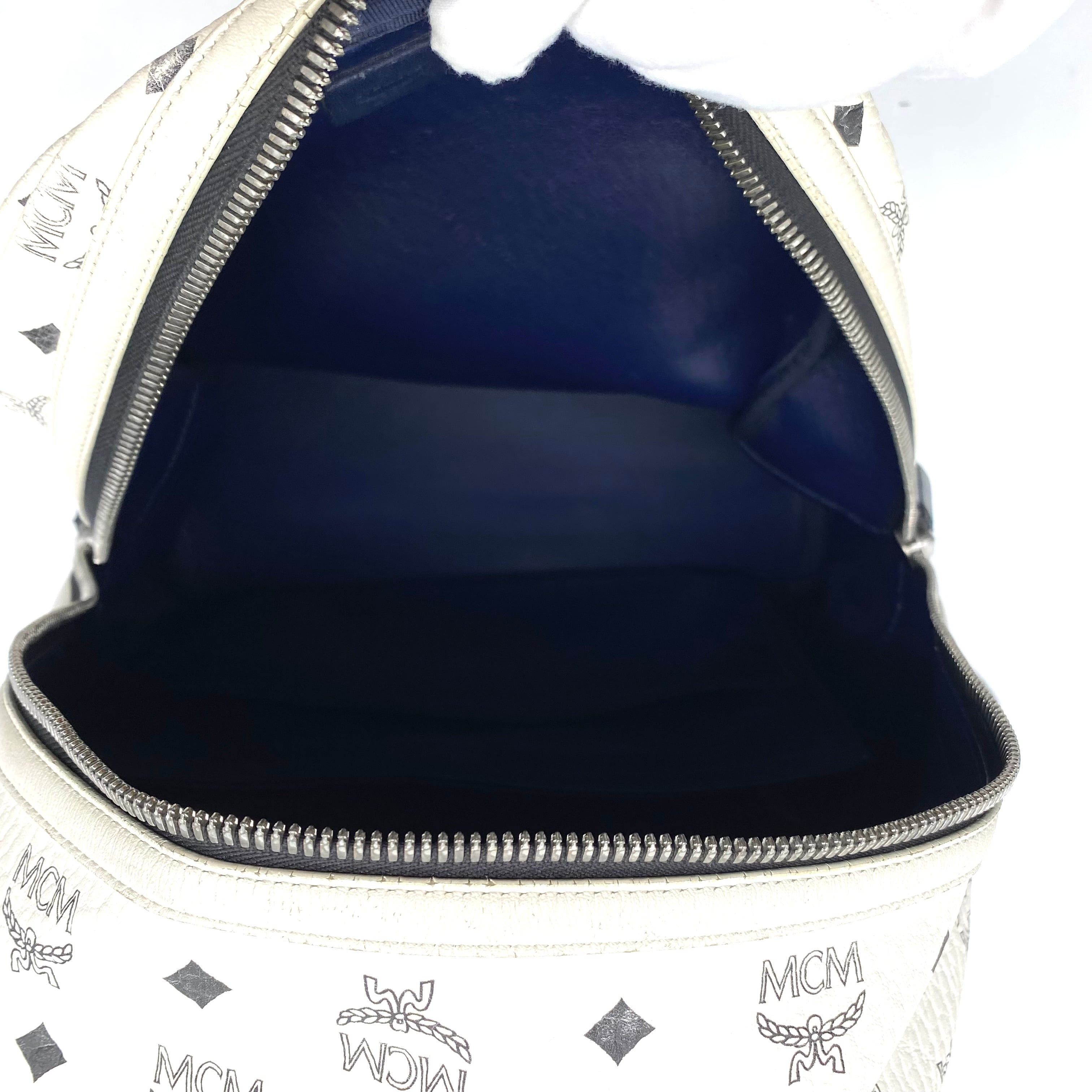 MCM MCM Visetos Backpack White Medium 2240003382392 Size ONE SIZE - 4 Thumbnail