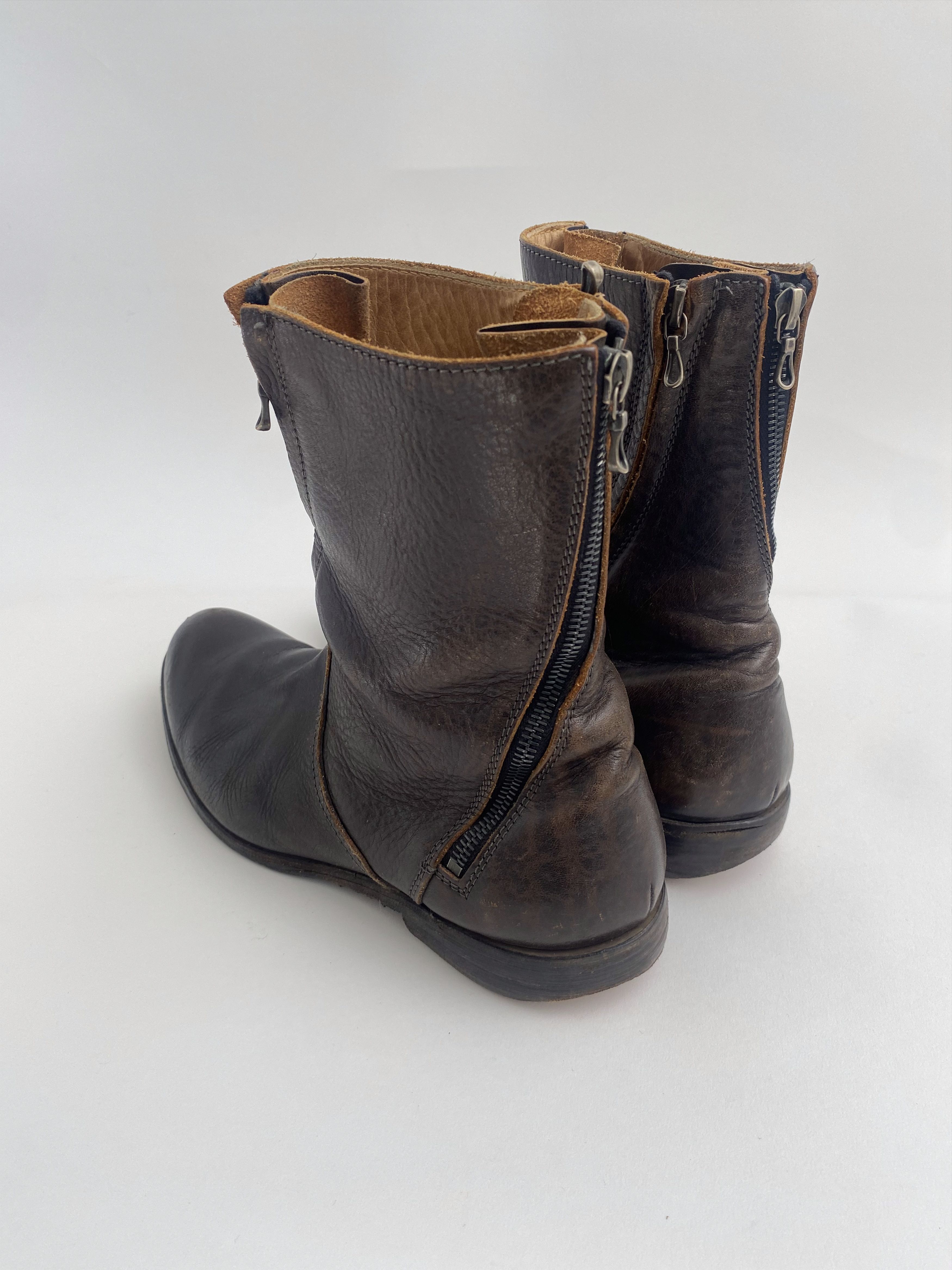 The Viridi-anne The Viridi Anne Leather Spiral Zip Boots Size US 10 / EU 43 - 6 Thumbnail