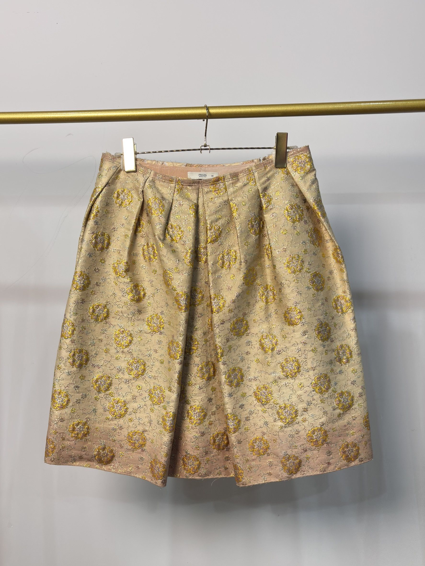 Prada Prada Gold Floral Brocade Skirt Size 26" / US 2 / IT 38 - 1 Thumbnail