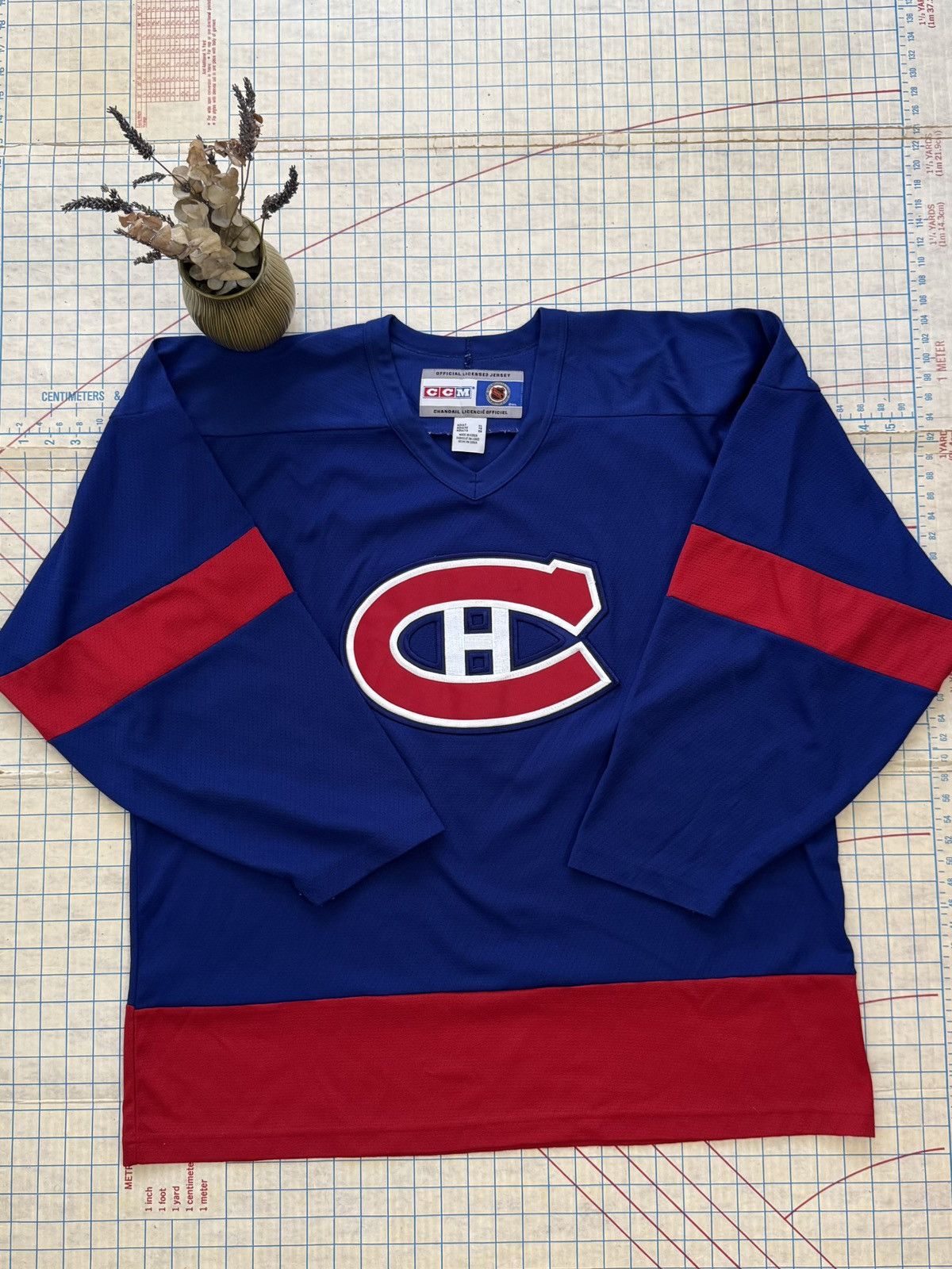 Ccm CCM Montreal Canadians Retro HockeyJersey Blue Mens Size XL Size US XL / EU 56 / 4 - 4 Thumbnail
