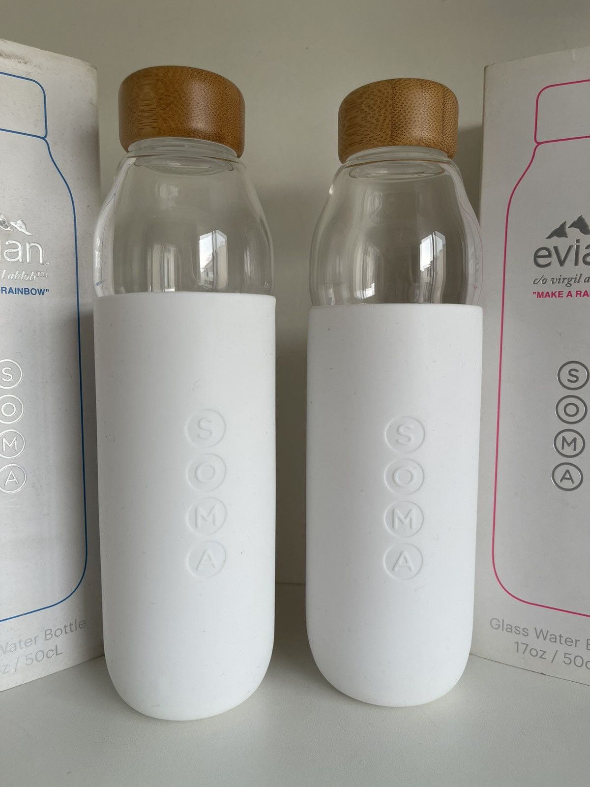 Virgil Abloh Evian by Virgil Abloh x Soma water bottle Size ONE SIZE - 4 Thumbnail