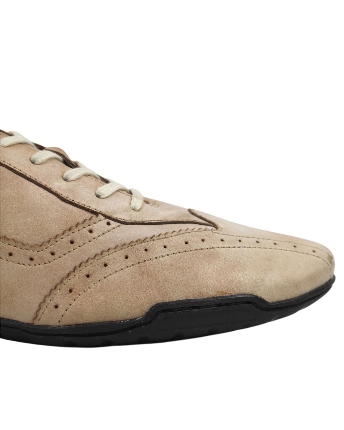 Clarks 2000S CLARKS BEIGE LEATHER CASUAL TRAINERS Size US 7 / EU 40 - 5 Thumbnail