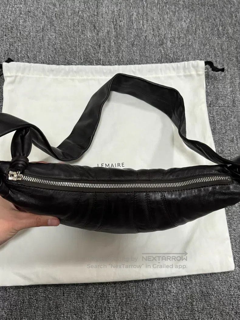 Lemaire LEMAIRE Dark chocolate brown sheepskin horn bag Size ONE SIZE - 5 Thumbnail
