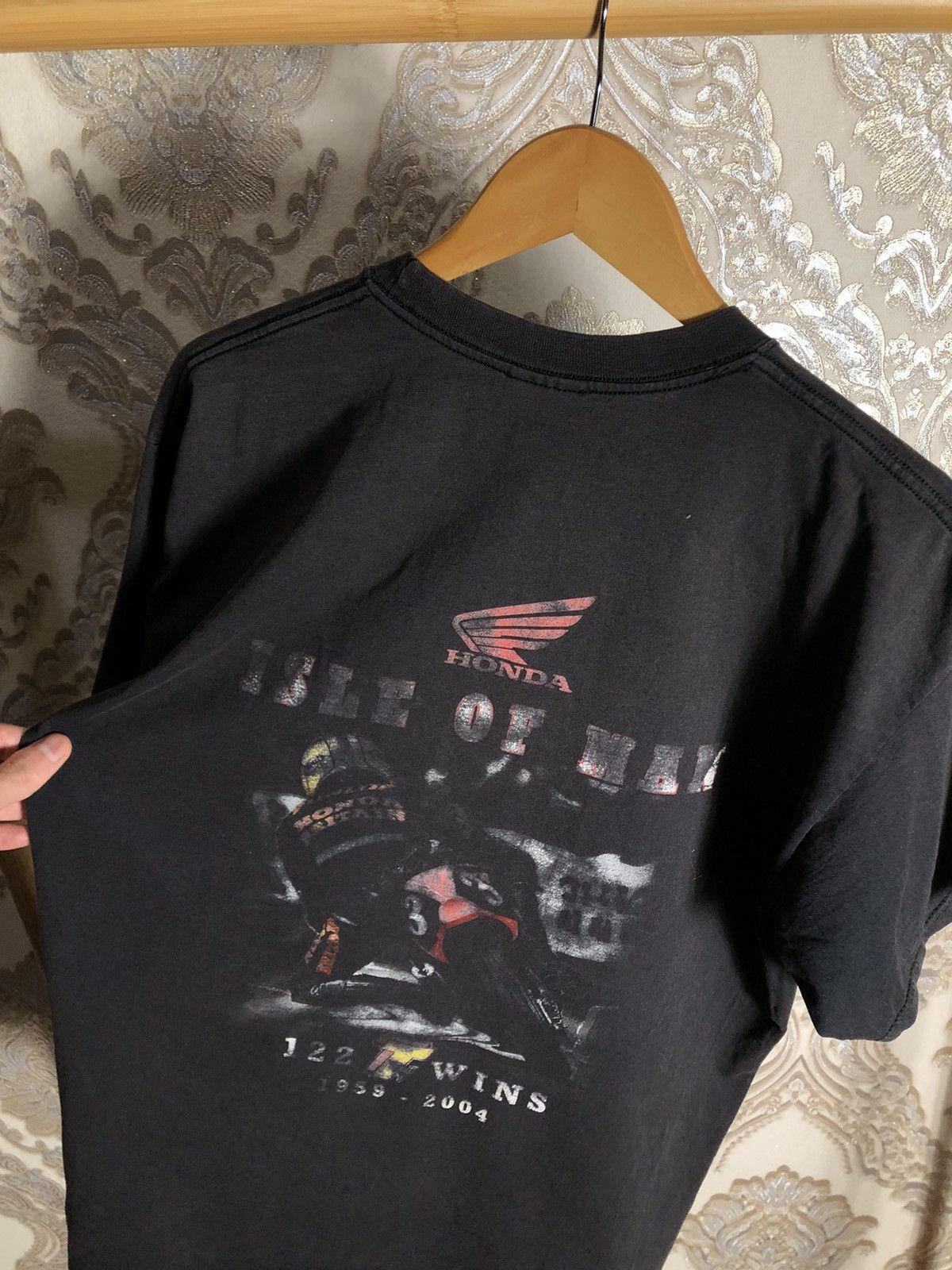 NASCAR VINTAGE HONDA MOTORCYCLE ISLE OF MAN RACING RETRO Y2K 90s Size US L / EU 52-54 / 3 - 5 Thumbnail