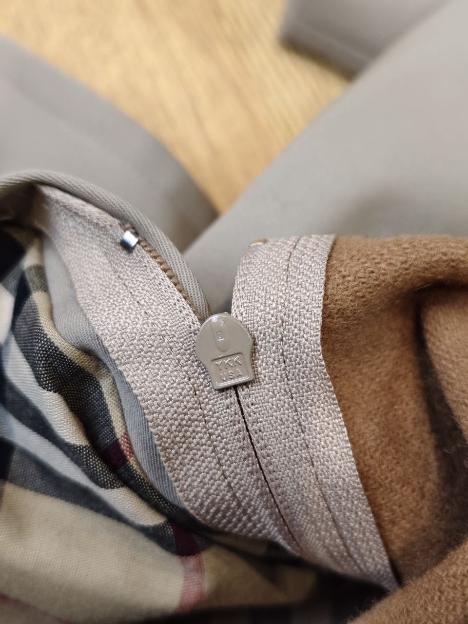 Burberry × Vintage Original Burberry Coat with Signature Lining Size US XL / EU 56 / 4 - 12 Thumbnail