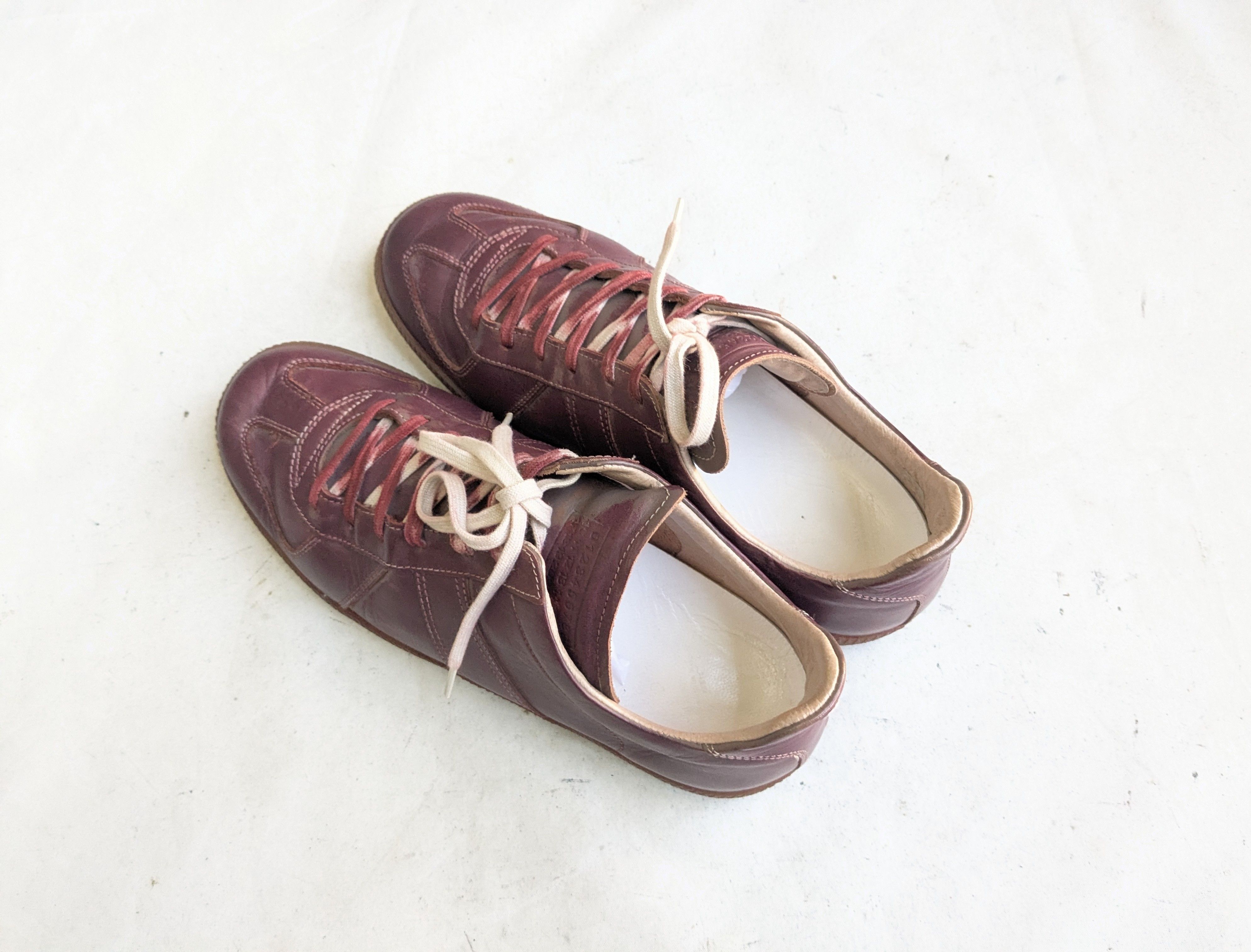 Maison Margiela Maison Margiela Replica GAT Red 8 41 SS09 Low Leather Size US 8 / EU 41 - 15 Thumbnail