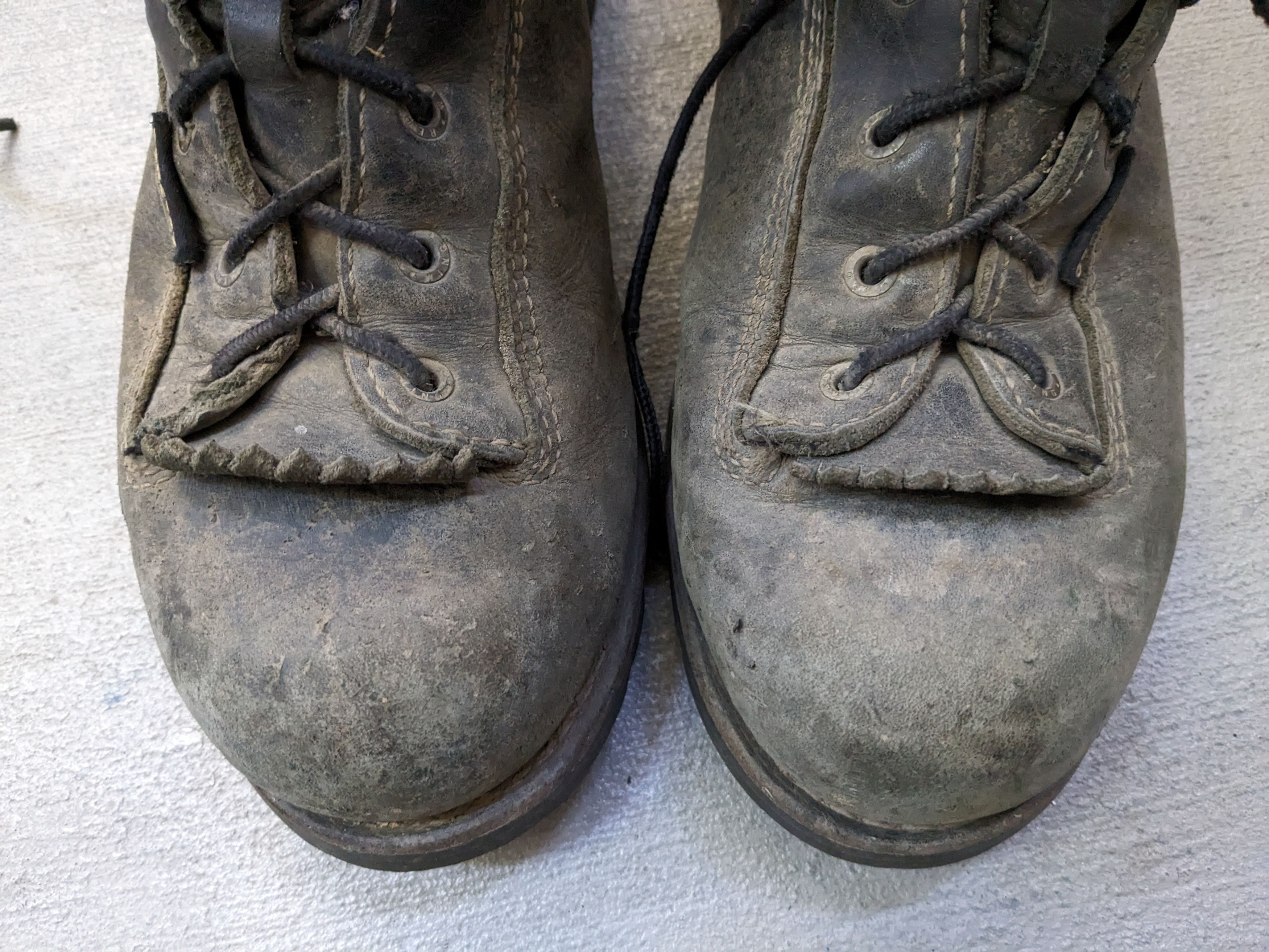 Red Wing Vintage Red Wings Work Boots 11.5 D Combat Black Leather Size US 11.5 / EU 44-45 - 5 Thumbnail