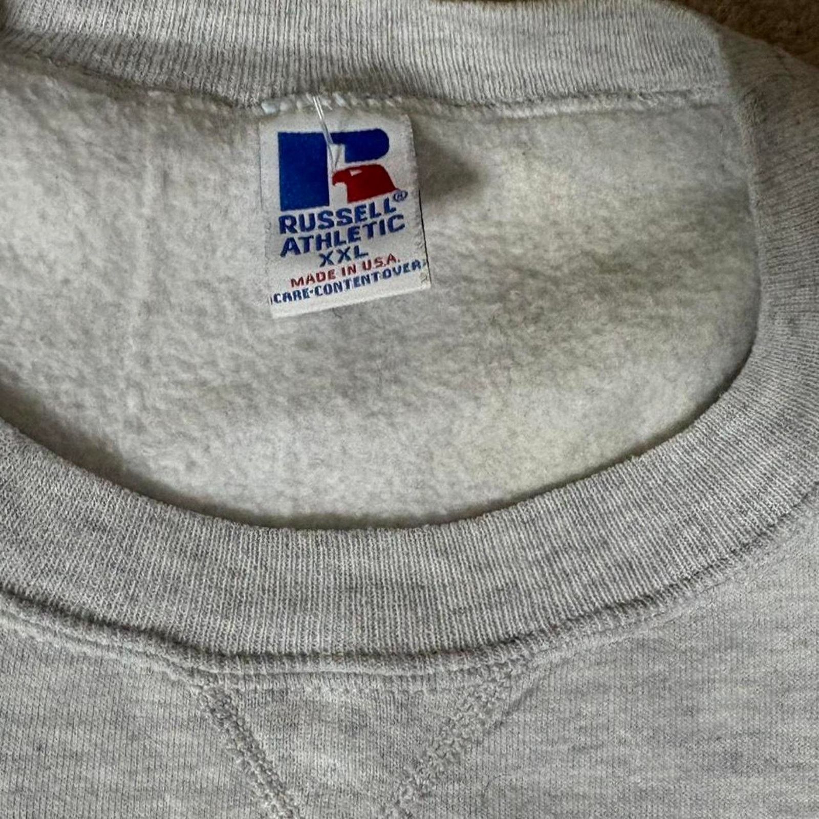 Russell Athletic Vintage 90s russel athletic crew neck boxy fit made in USA Size US XXL / EU 58 / 5 - 3 Thumbnail