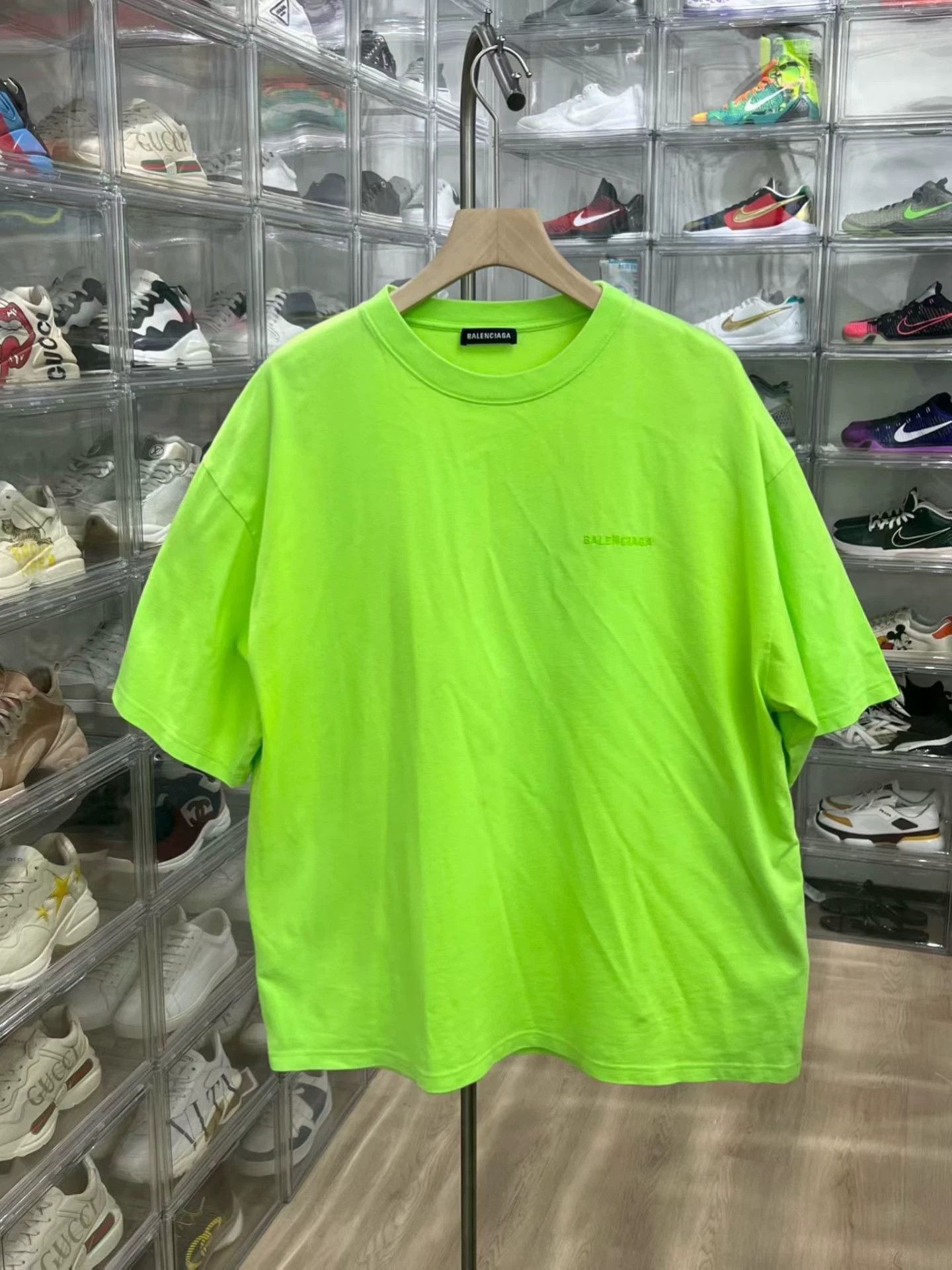 Balenciaga Balenciaga Logo Short Sleeve T-shirt - dmc Size US S / EU 44-46 / 1 - 1 Thumbnail
