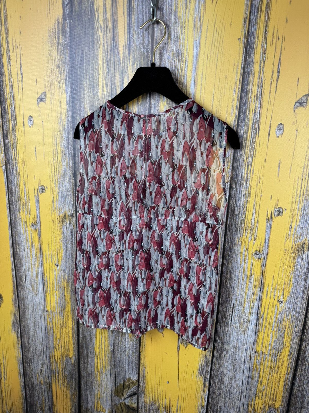 Louis Vuitton Louis Vuitton Silk Sleeveless Blouse Multicolour Size 36 FR Size XS / US 0-2 / IT 36-38 - 20 Thumbnail