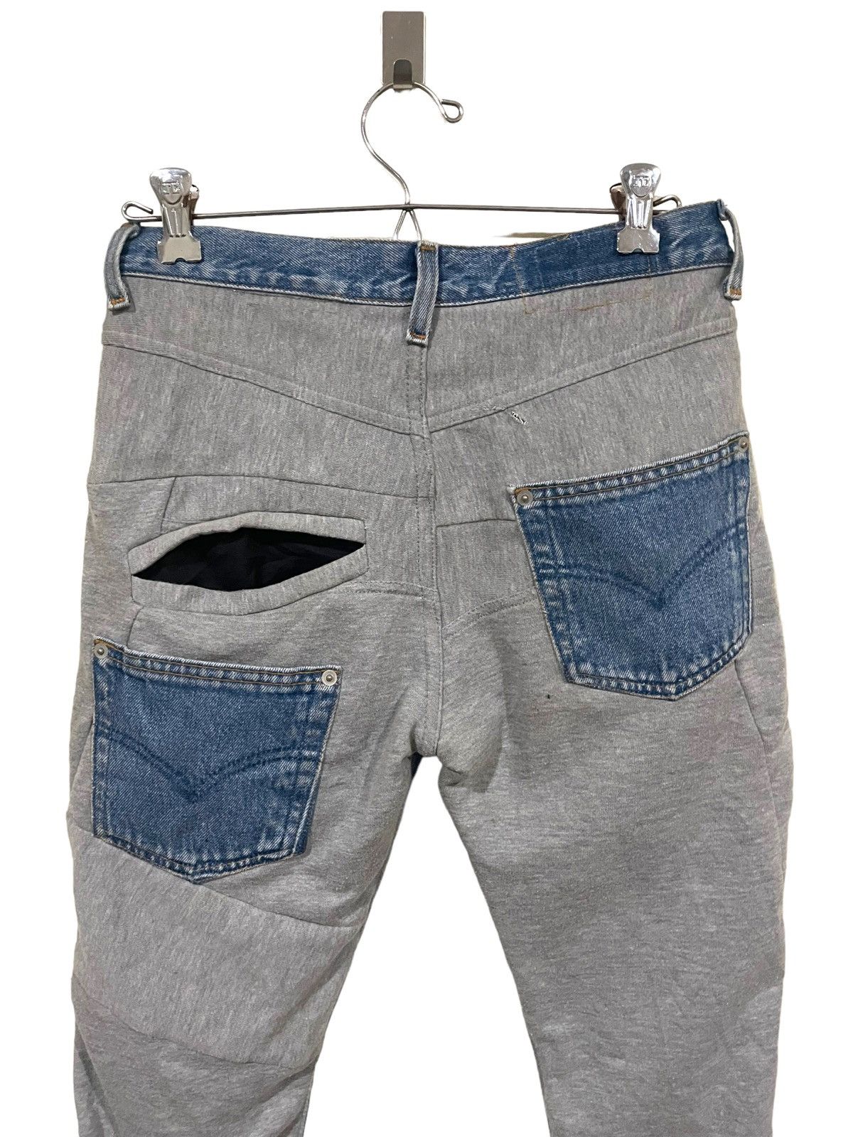 Levi's × Vinti Andrews Vinti Andrews x Levis Collab Rework Distressed Skinny Jeans Size US 28 / EU 44 - 13 Thumbnail
