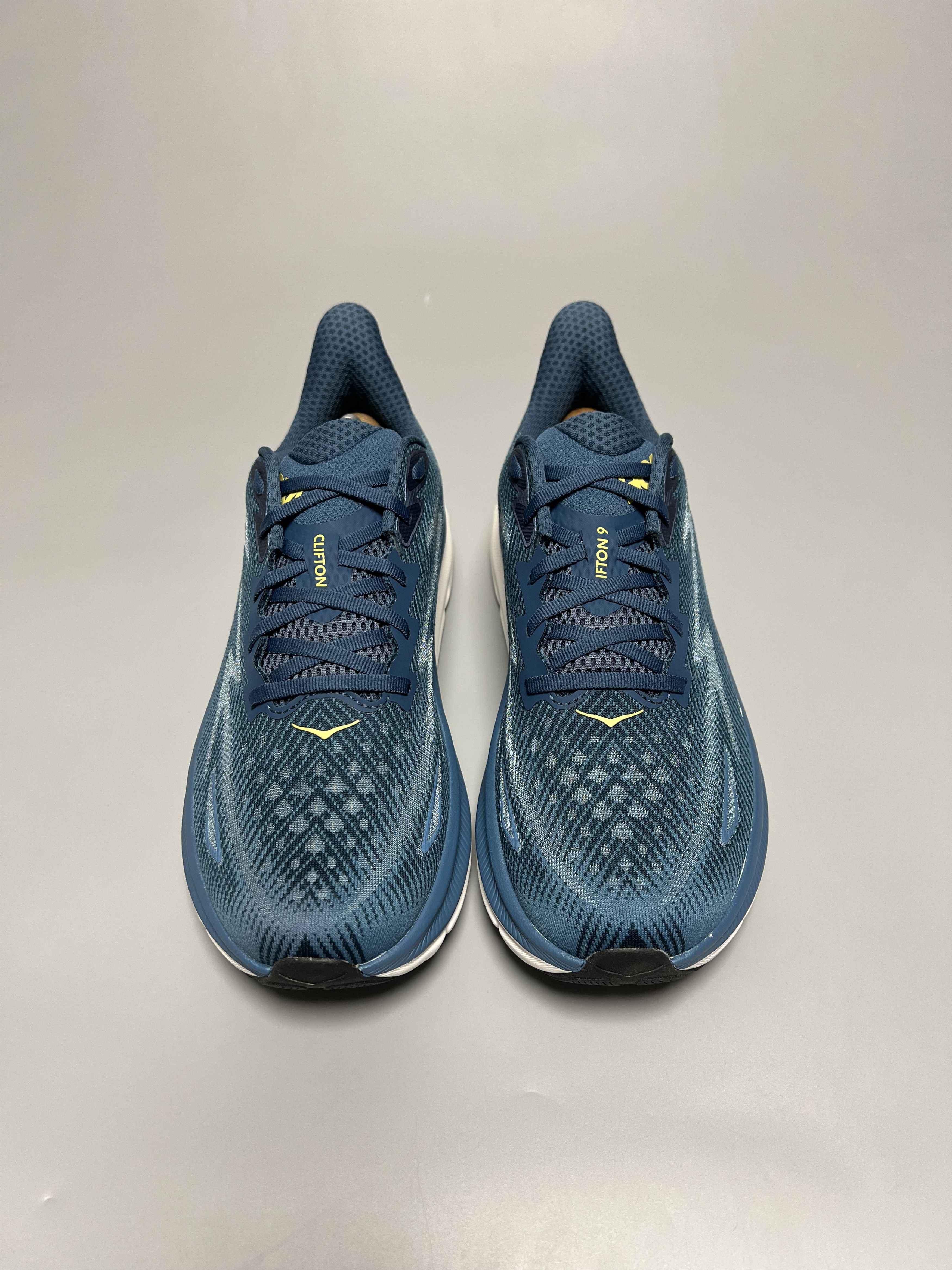 Hoka 9.5D Hoka One One Clifton 9 Running Shoes Walking Gym Size US 9.5 / EU 42-43 - 4 Thumbnail