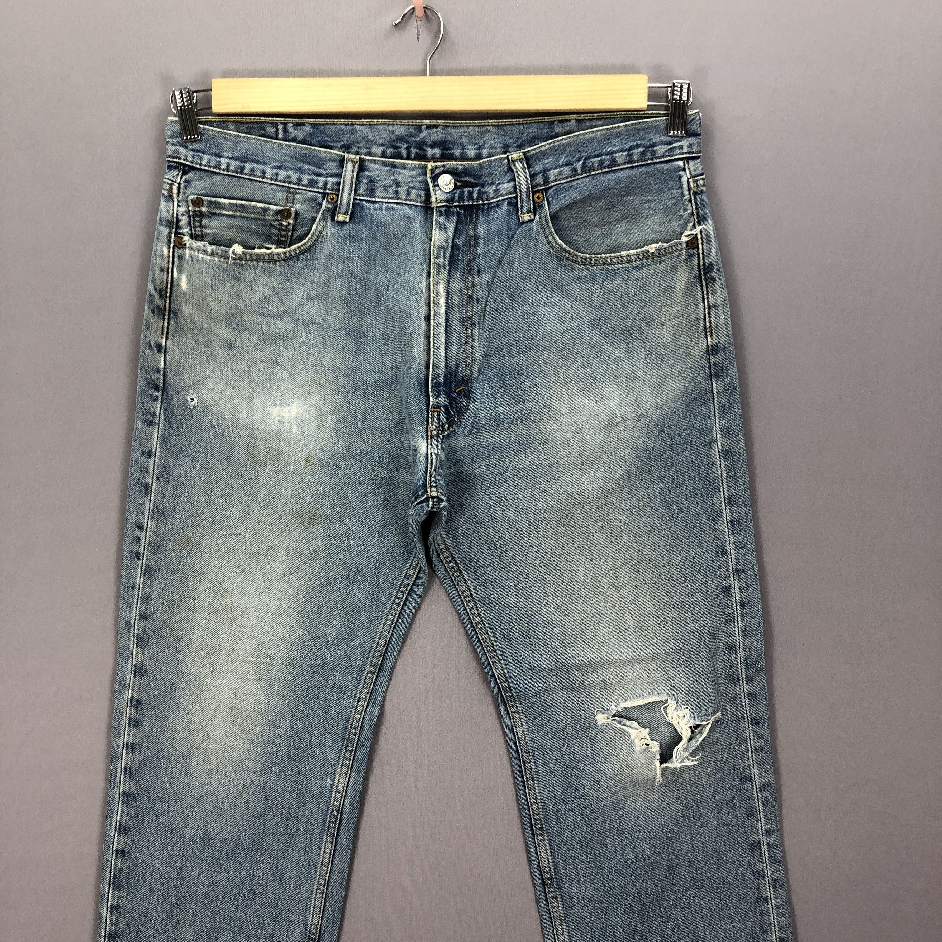Levi's Vintage Levis 505 Distressed Light Wash Jeans Levi's Denim Size US 36 / EU 52 - 5 Thumbnail
