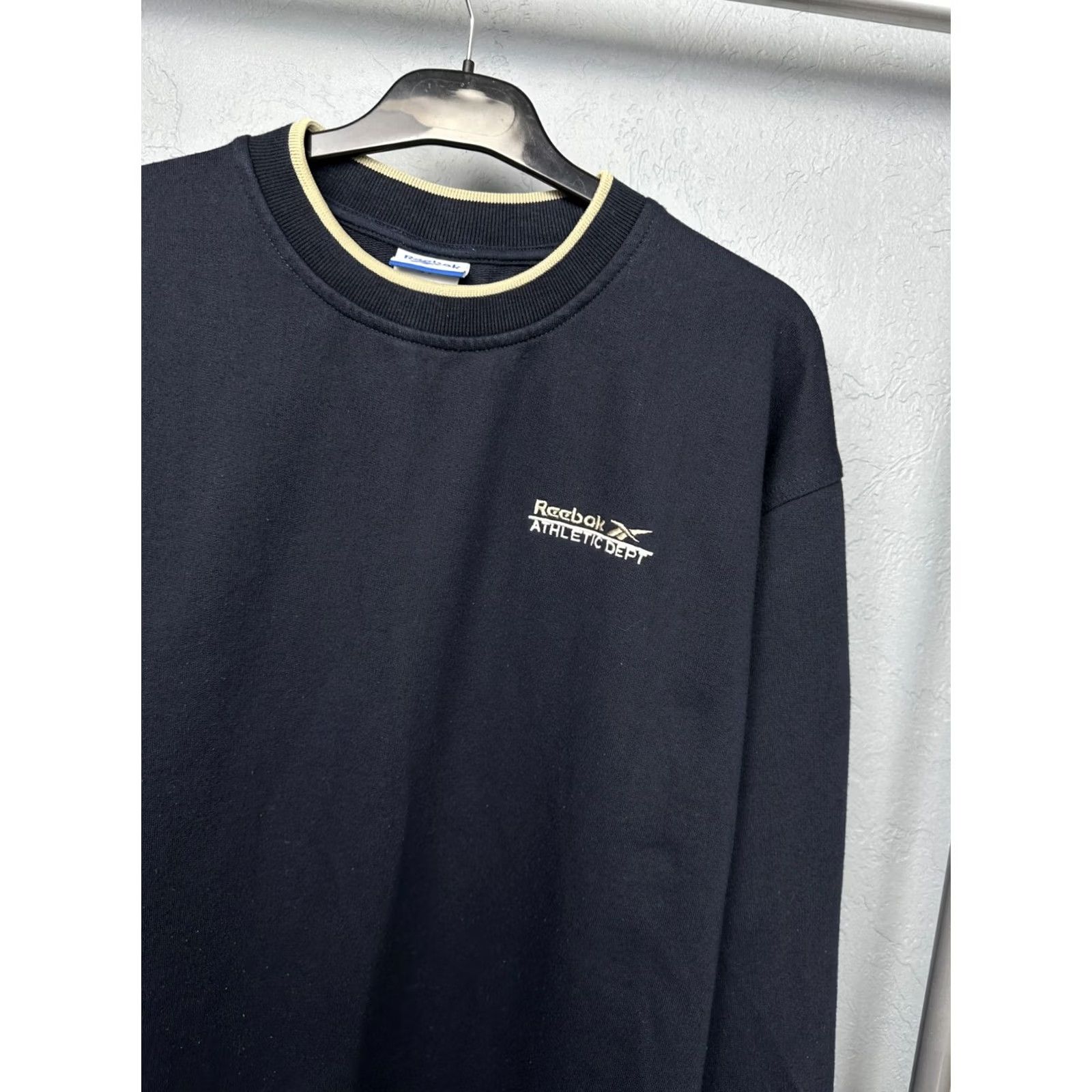 Reebok Reebok Athletic Dept Vintage Mens Sweatshirt L Blue Logo 90s Pullover Sweatshirt Mens Size US L / EU 52-54 / 3 - 2 Thumbnail