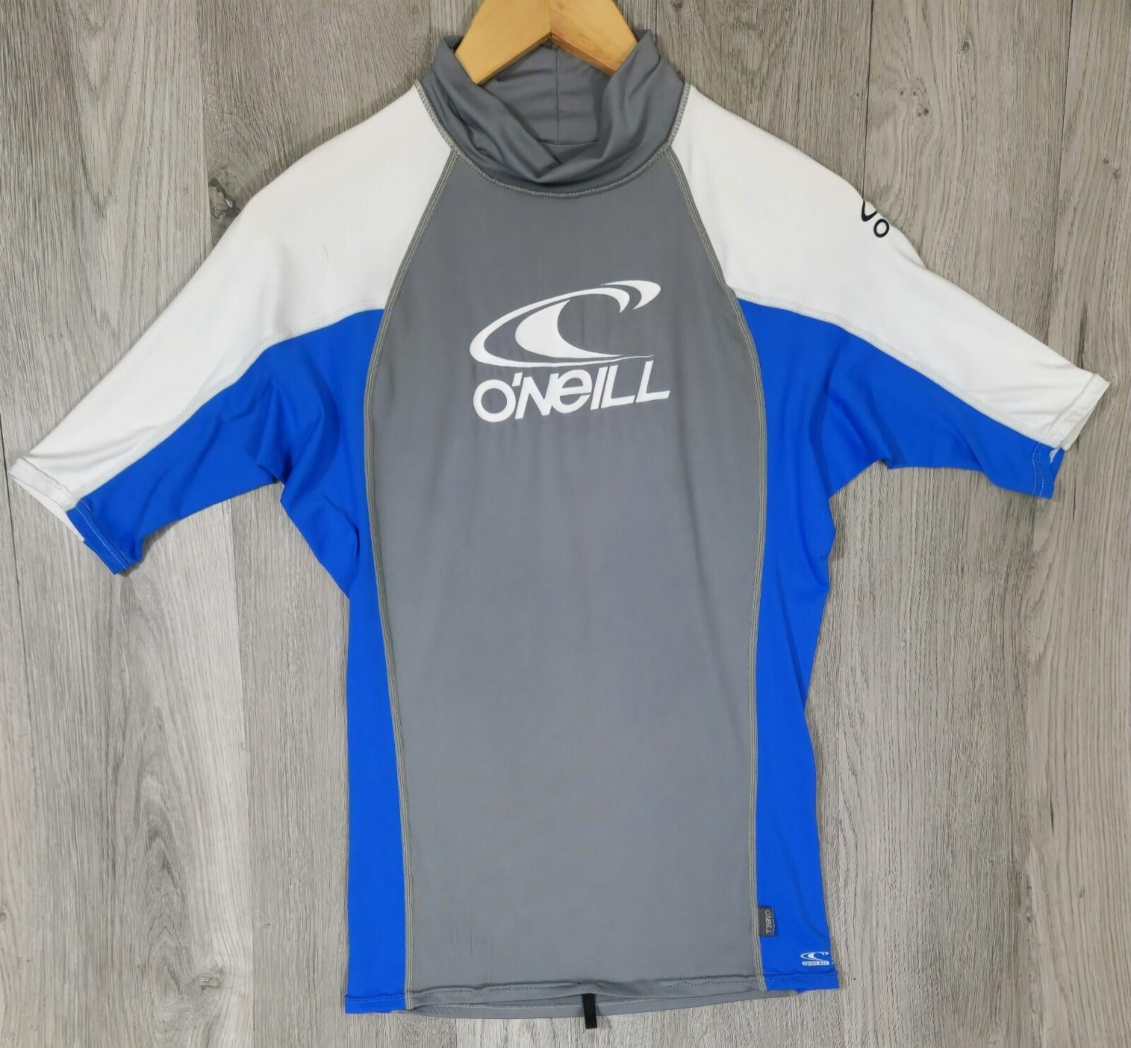 Quiksilver quiksilver youth boys size XL White/blue compression shirt#7 Size US XL / EU 56 / 4 - 1 Thumbnail