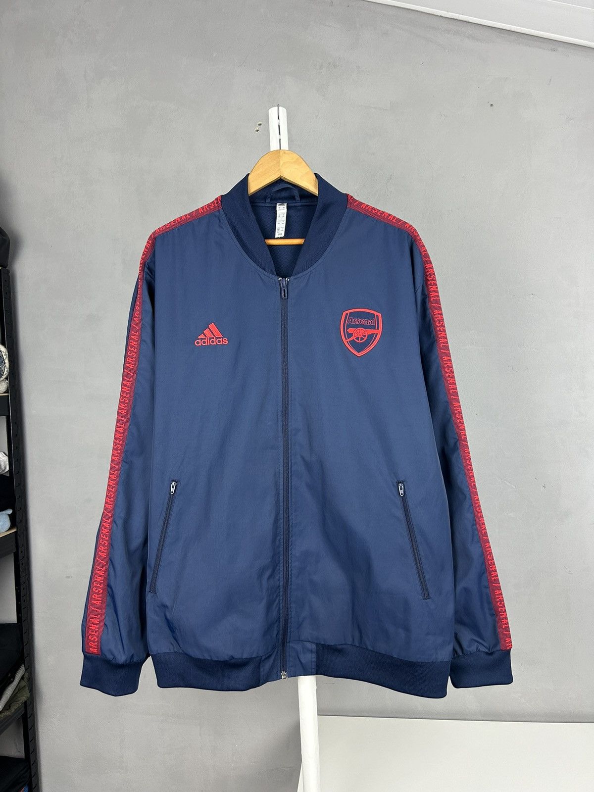 Adidas ARSENAL LONDON ADIDAS 2019/20 FOOTBALL SOCCER TRACK JACKET Size US XXL / EU 58 / 5 - 1 Thumbnail