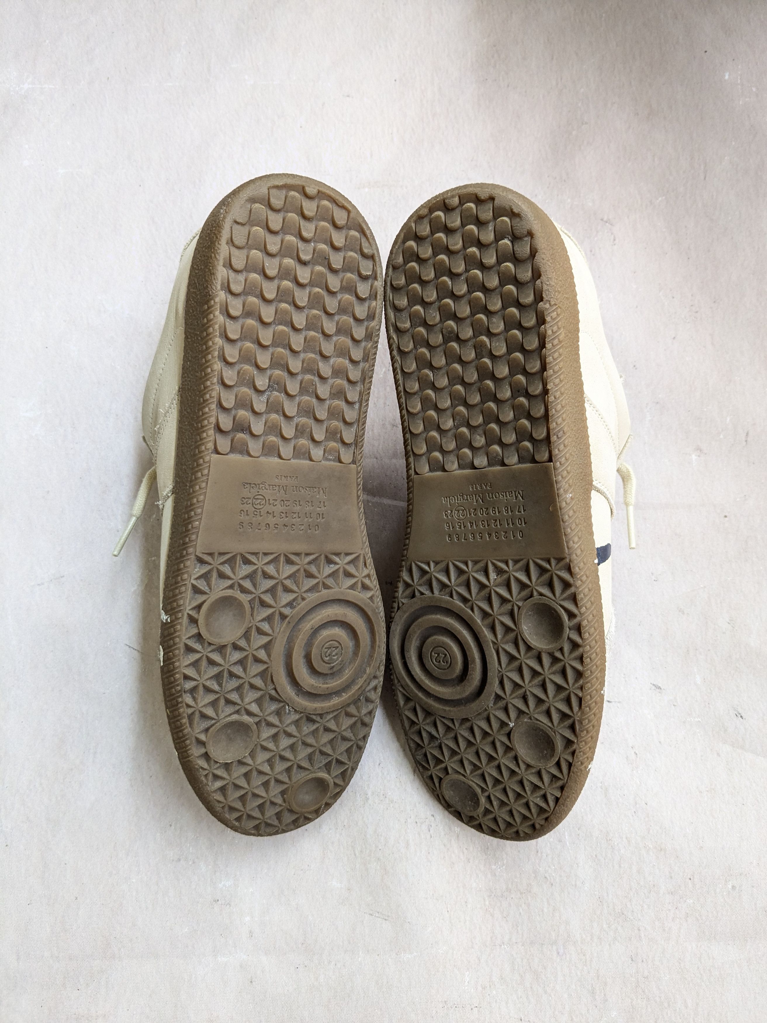 Maison Margiela Maison Margiela GAT Replica Beige Paint 7 40 Suede Leather Size US 7 / EU 40 - 13 Thumbnail