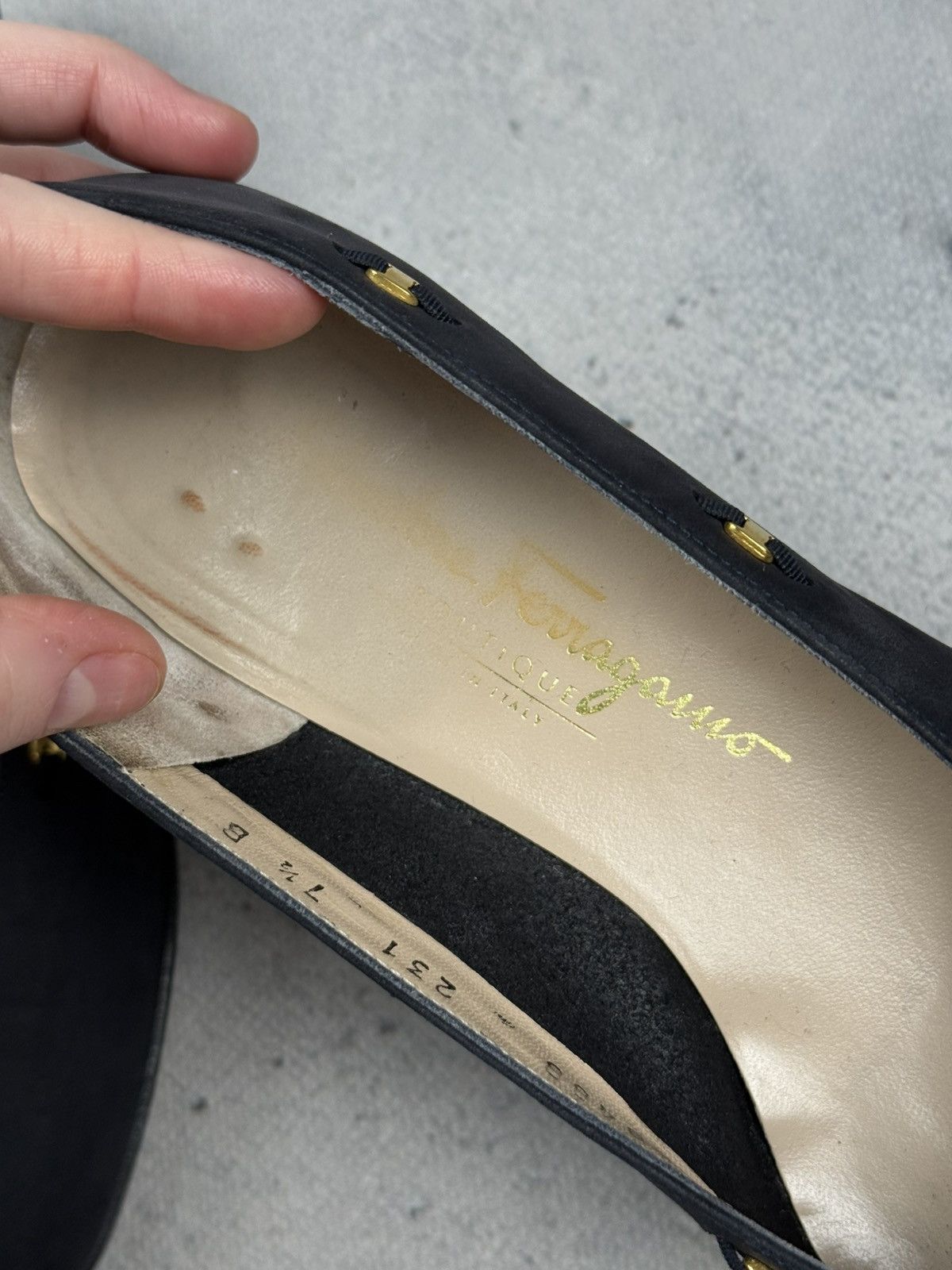 Salvatore Ferragamo Salvatore Ferragamo Boutique Vintage Suede Leather Heels Size US 7.5 / IT 37.5 - 12 Thumbnail
