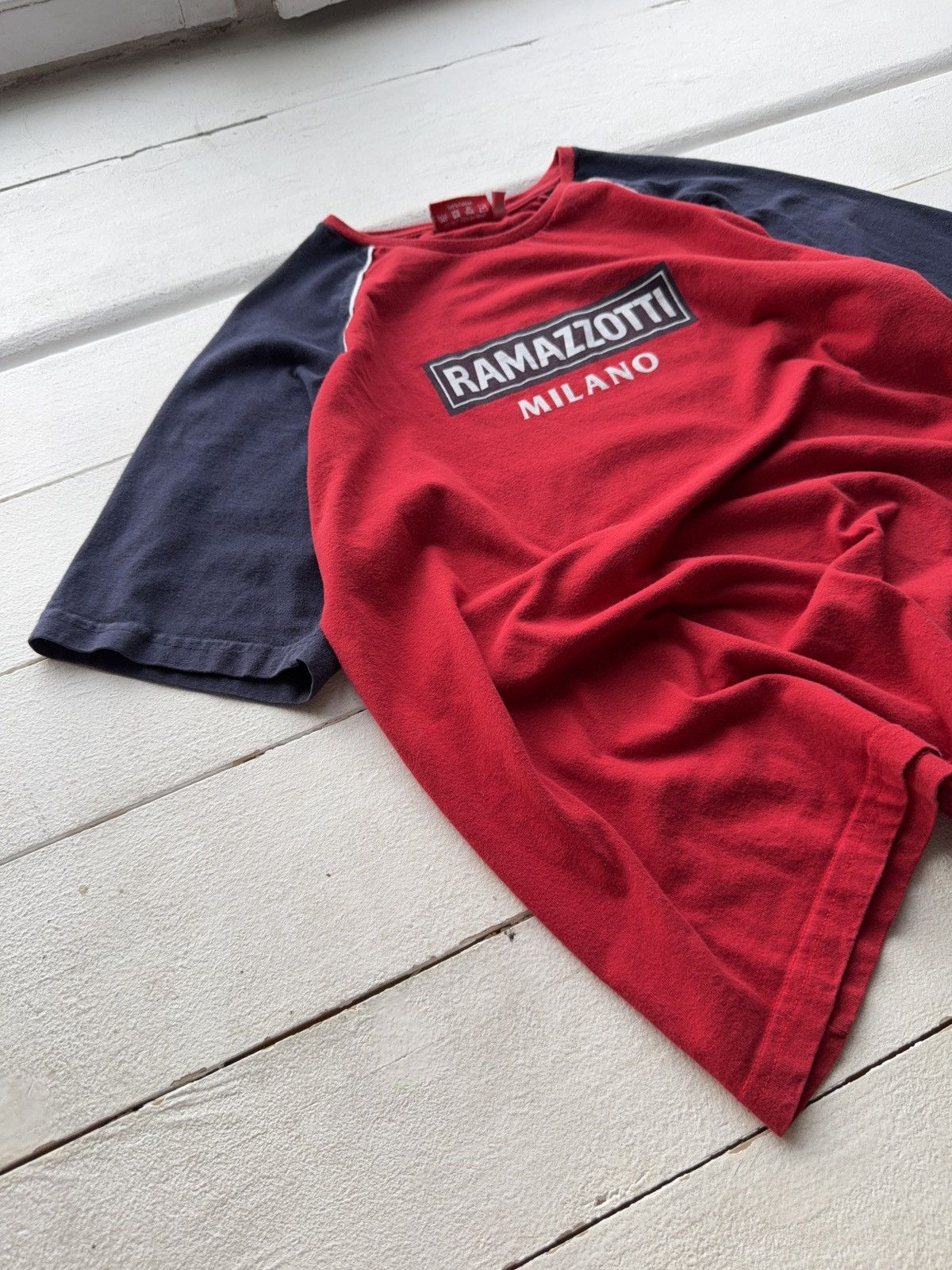 Vintage Vintage Ramazzotti Milano Aperitivo Promo Tee Italy Barwear Size US M / EU 48-50 / 2 - 2 Thumbnail