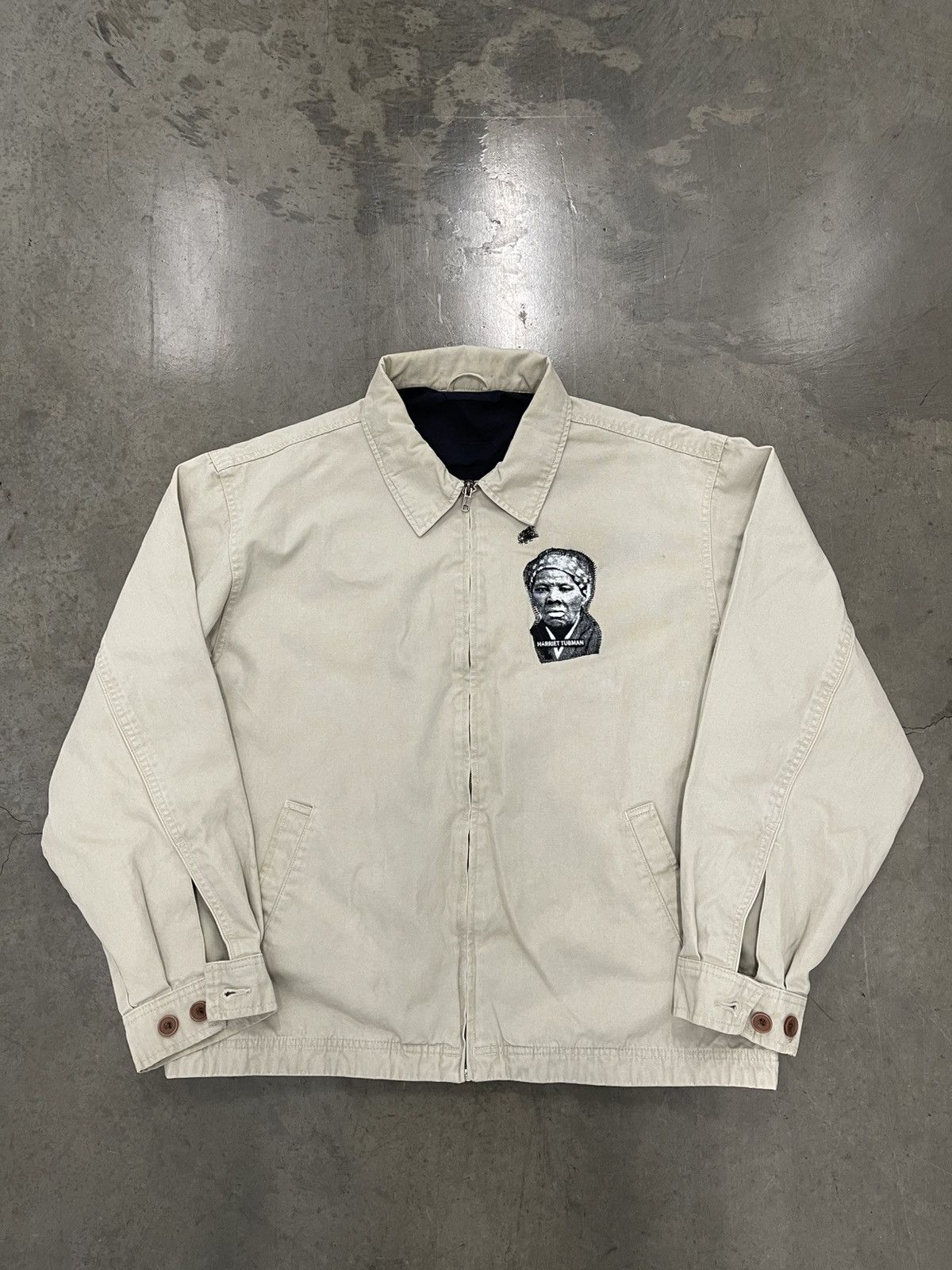 Other HARRIET TUBMAN "TUBMAN MUSEUM" PATCHWORK KHAKI WORK JACKET Size US L / EU 52-54 / 3 - 2 Thumbnail