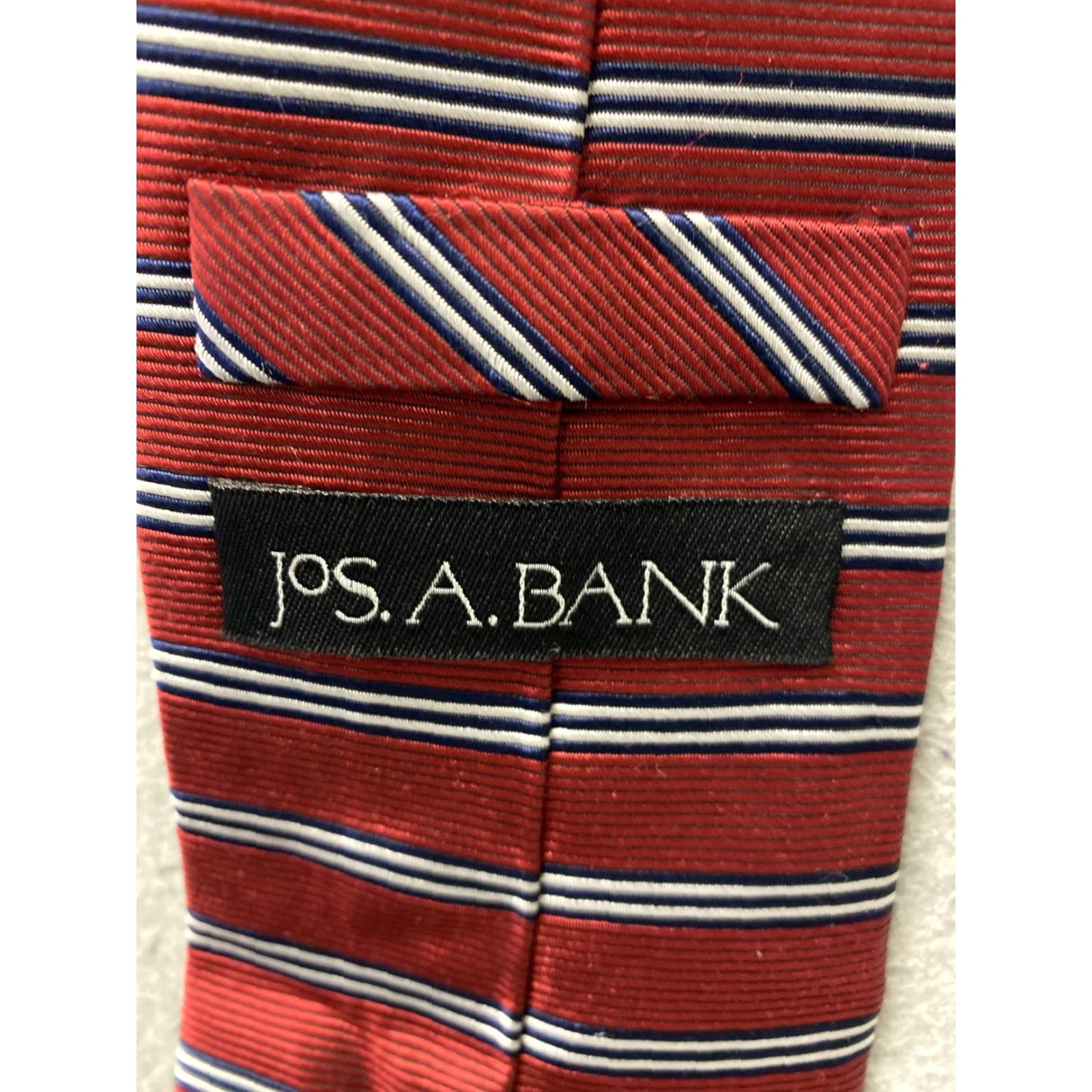 Vintage JOS A BANK Vintage Red Gray Striped Silk Tie 60” Designer Preppy Mens Size ONE SIZE - 6 Thumbnail