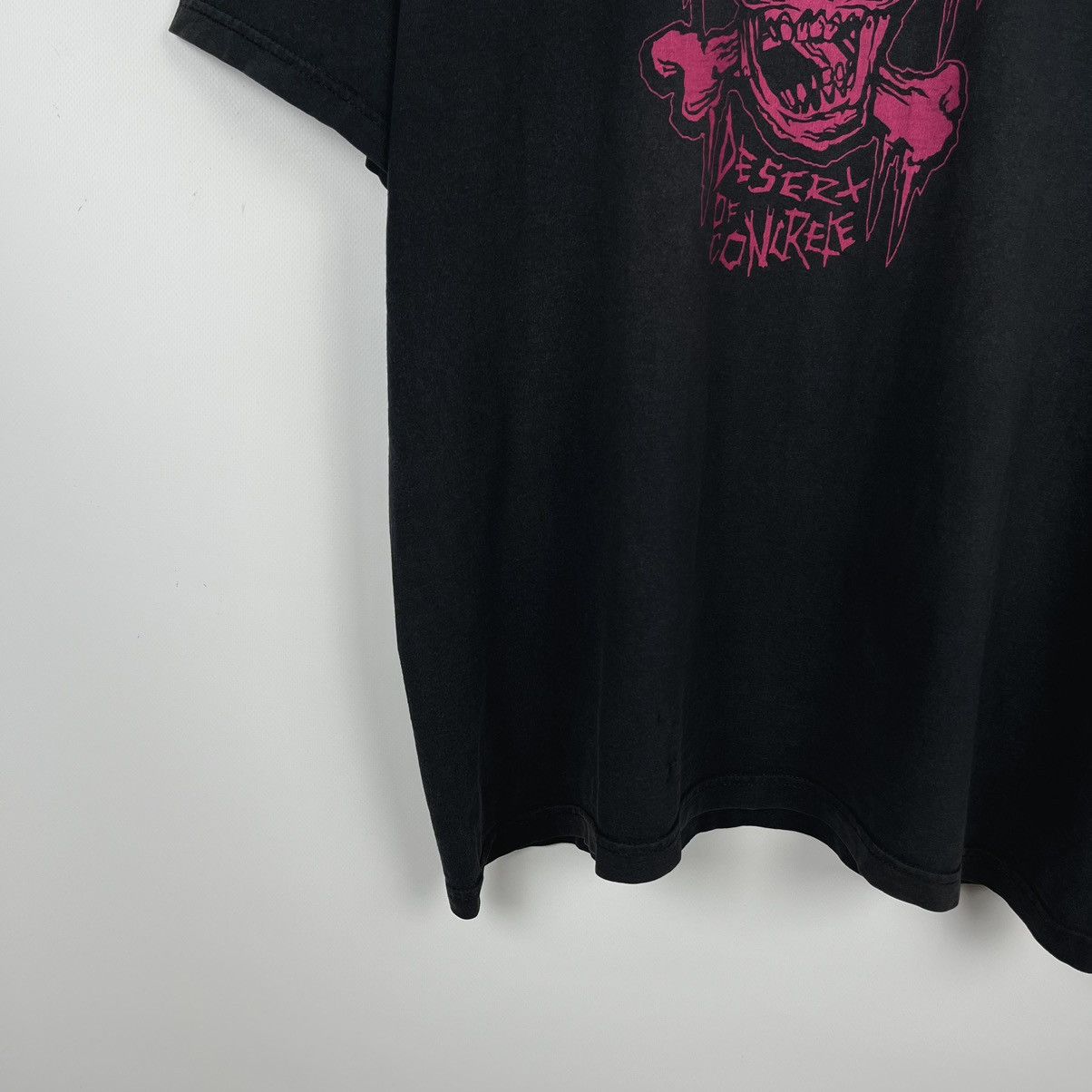 Band Tees Vintage Household Name records punk band tee 00’s Size US L / EU 52-54 / 3 - 3 Thumbnail