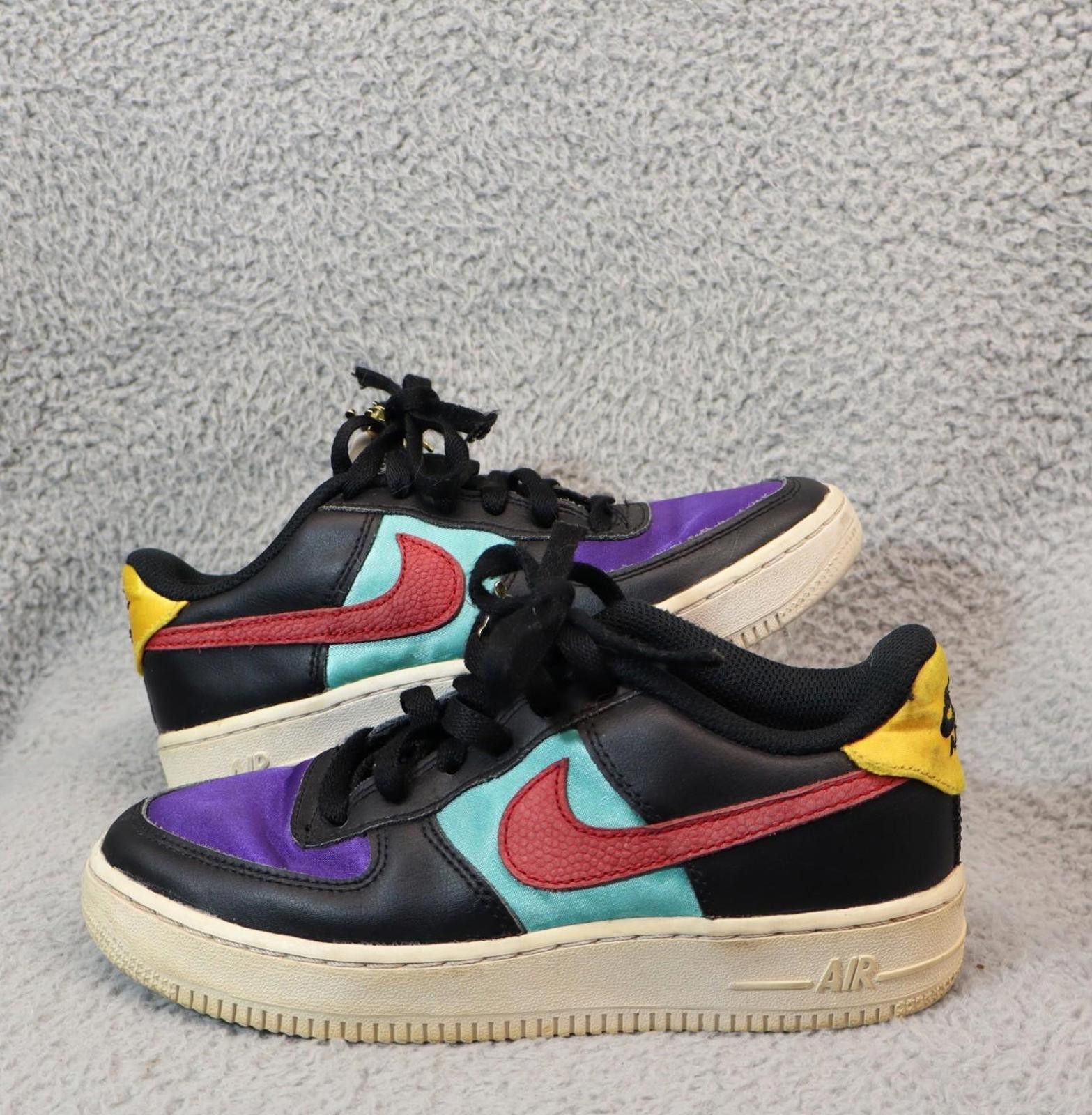 Nike Nike NBA x Air Force 1 '06 LV8 EMB GS 'WNBA' DN4178-001 4Y Size US 5 / EU 37 - 1 Thumbnail