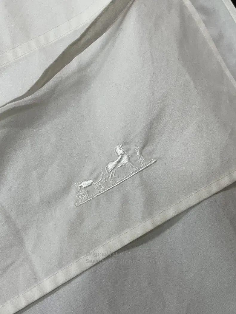 Hermes Hermes White Waist-Cinched Shirt Top. Size US S / EU 44-46 / 1 - 2 Thumbnail