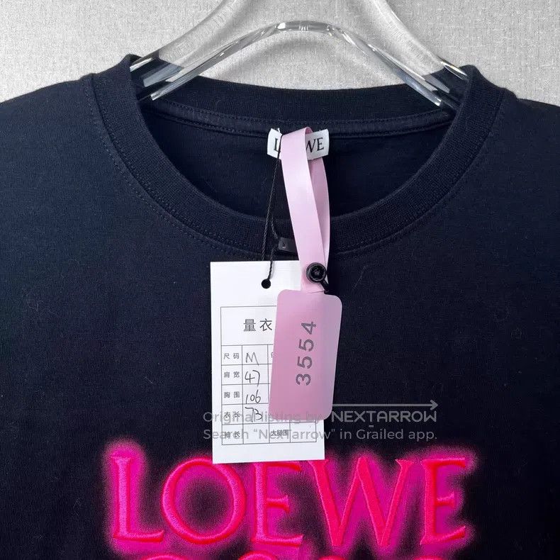 Loewe Loewe Neon pink embroidered logo short-sleeve Size XS / US 0-2 / IT 36-38 - 2 Thumbnail